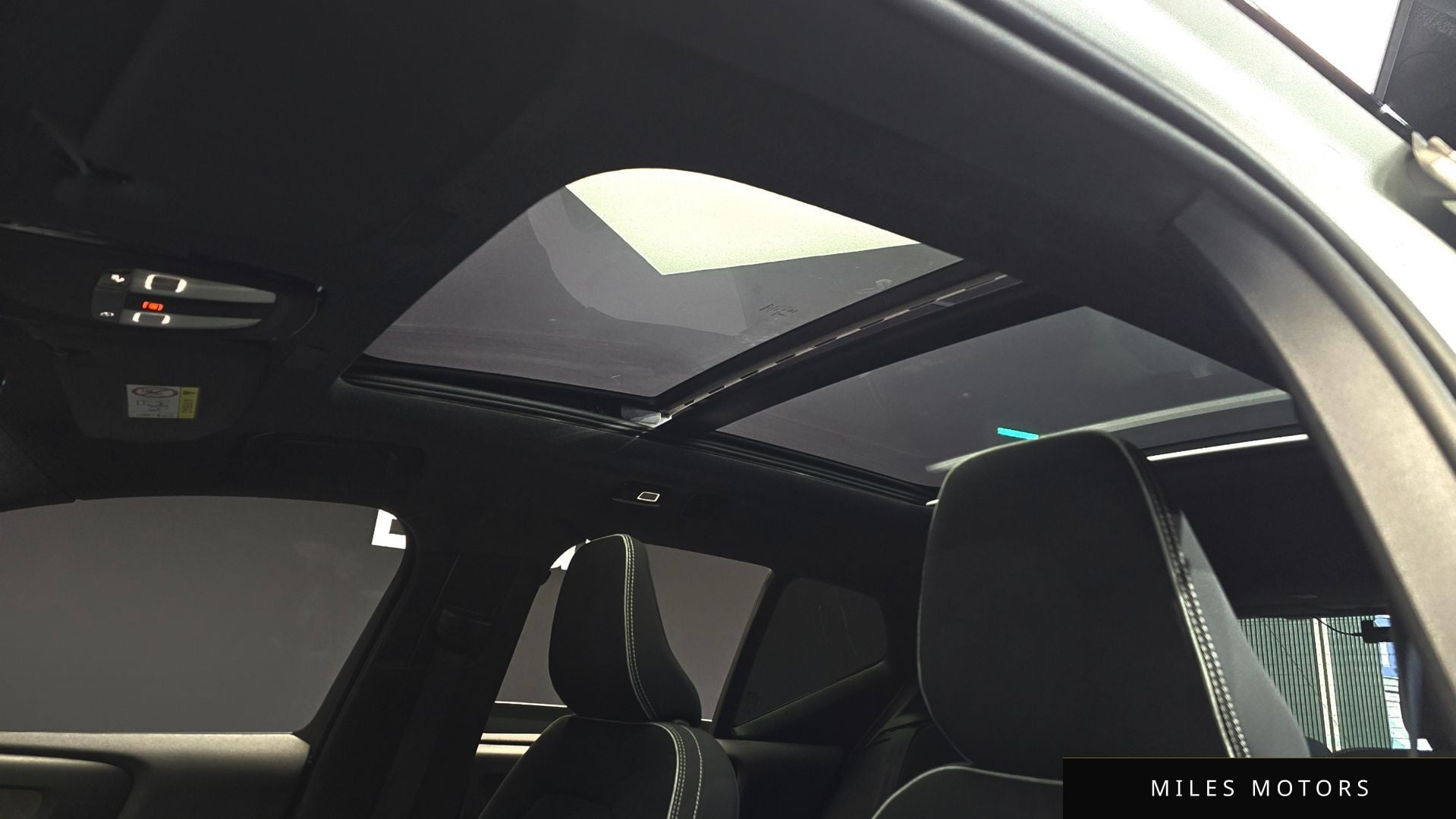 Volvo XC40 리차지 2024 — миниатюра 19