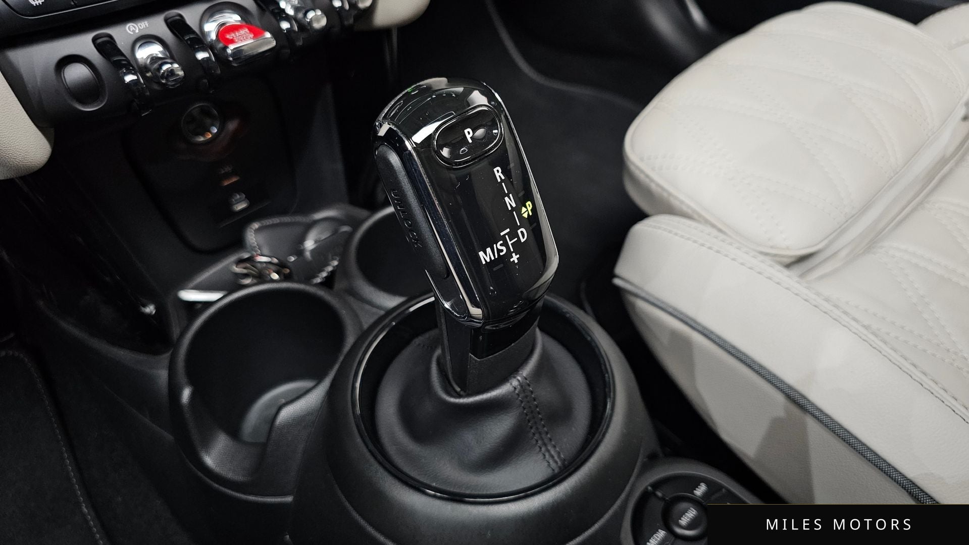 MINI 쿠퍼 S 2020 — миниатюра 9