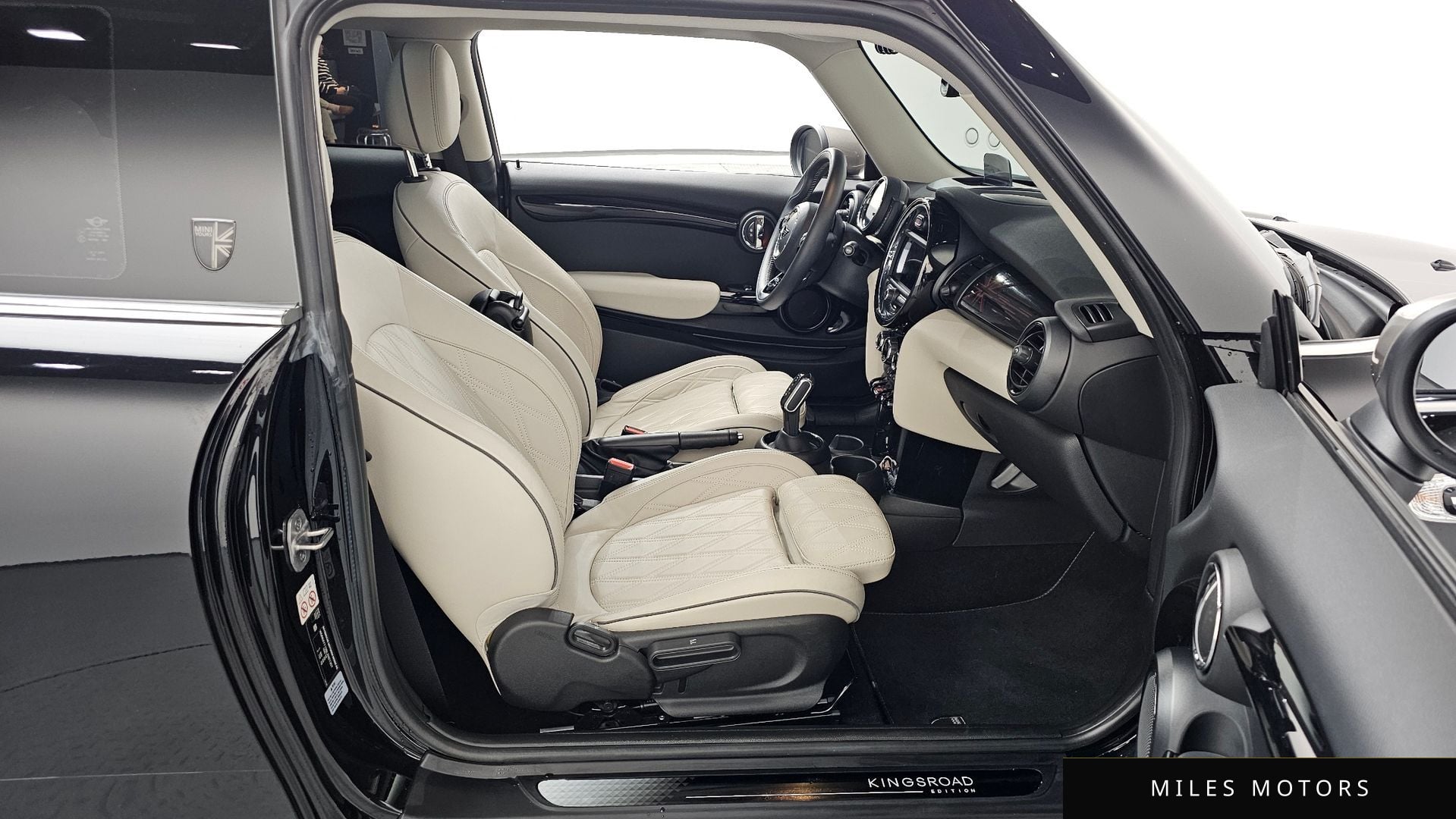 MINI 쿠퍼 S 2020 — миниатюра 11