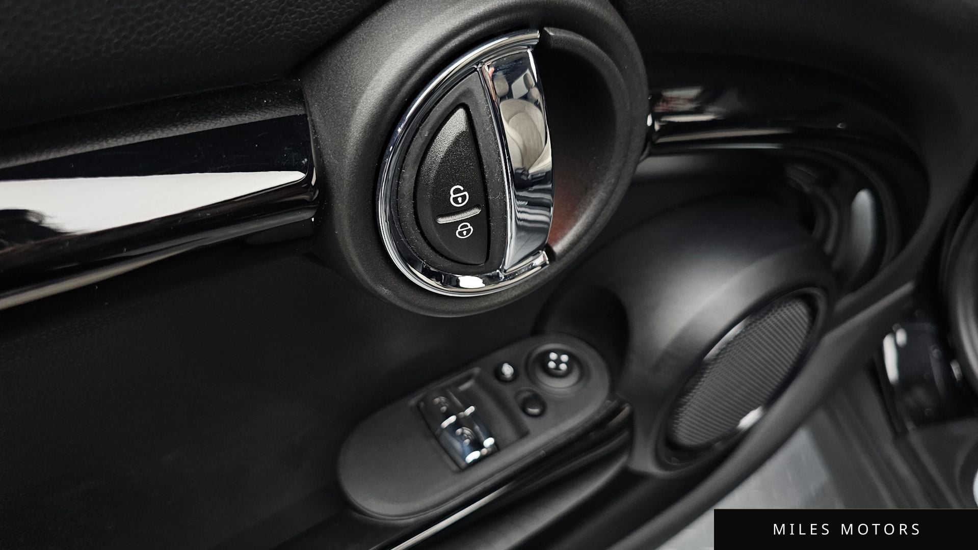 MINI 쿠퍼 S 2020 — миниатюра 16