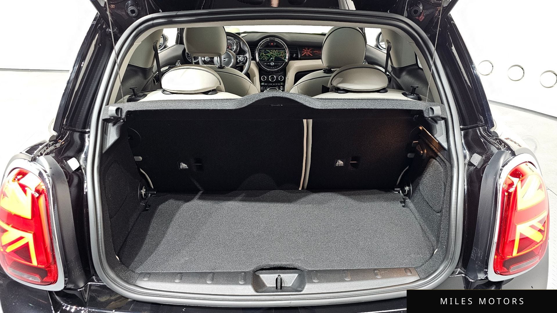 MINI 쿠퍼 S 2020 — миниатюра 20
