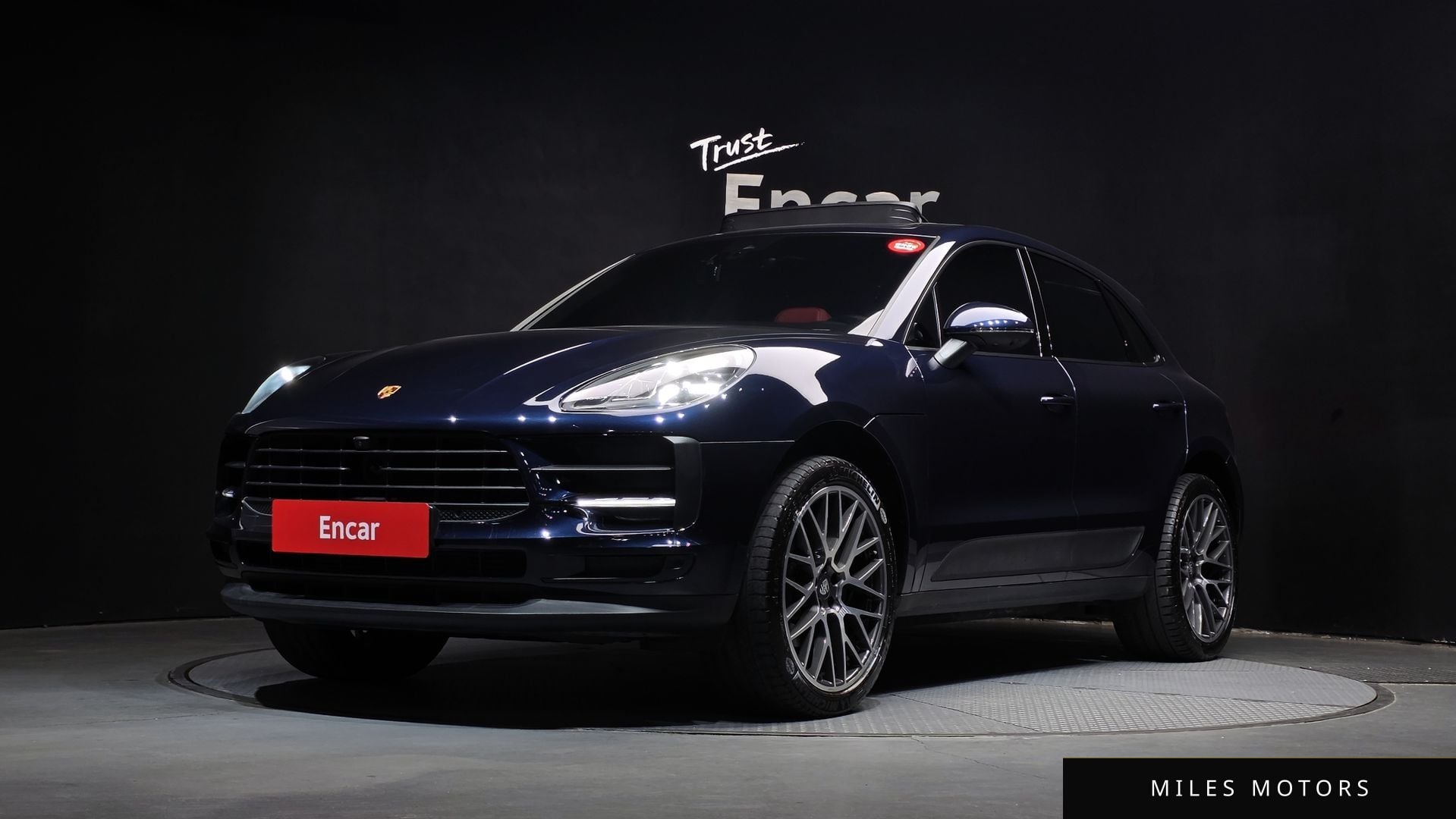 Porsche Macan 2021 — фото 1 из 12
