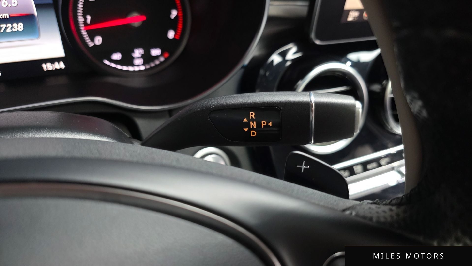Mercedes-Benz C-Class W205 2015 — миниатюра 9