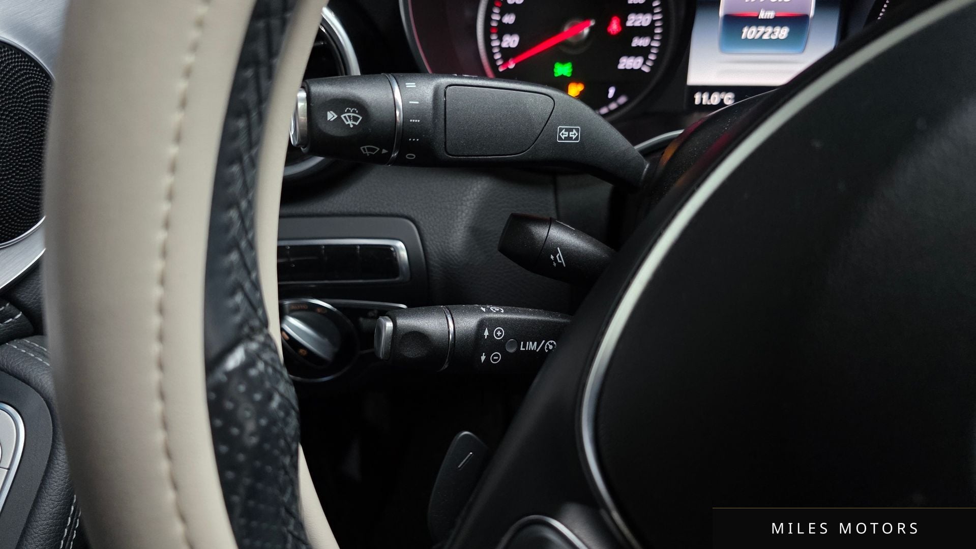 Mercedes-Benz C-Class W205 2015 — миниатюра 19