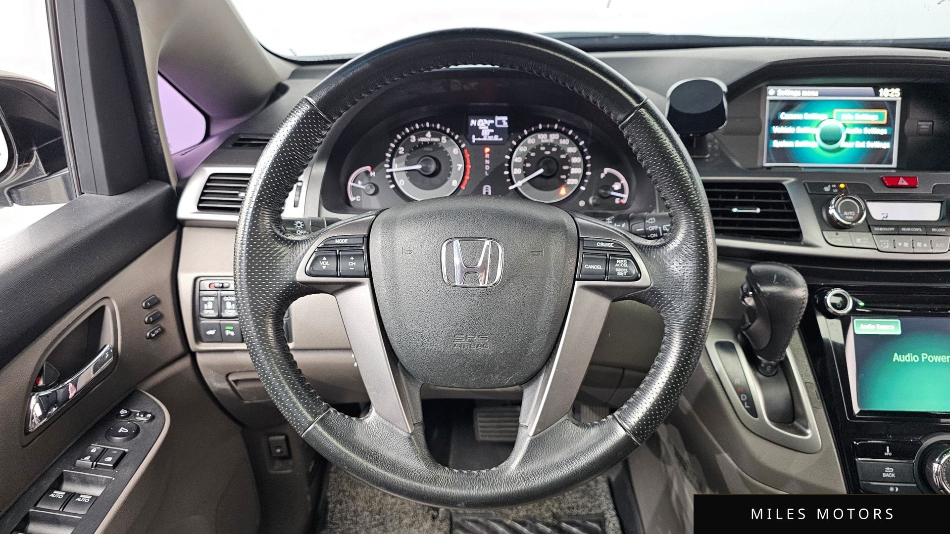 Honda 오딧세이 2014 — миниатюра 13