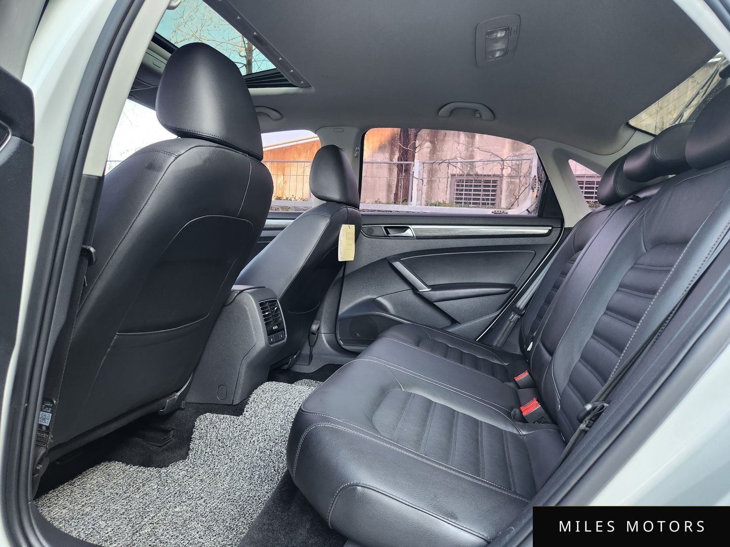 Volkswagen Passat 2018 — миниатюра 11