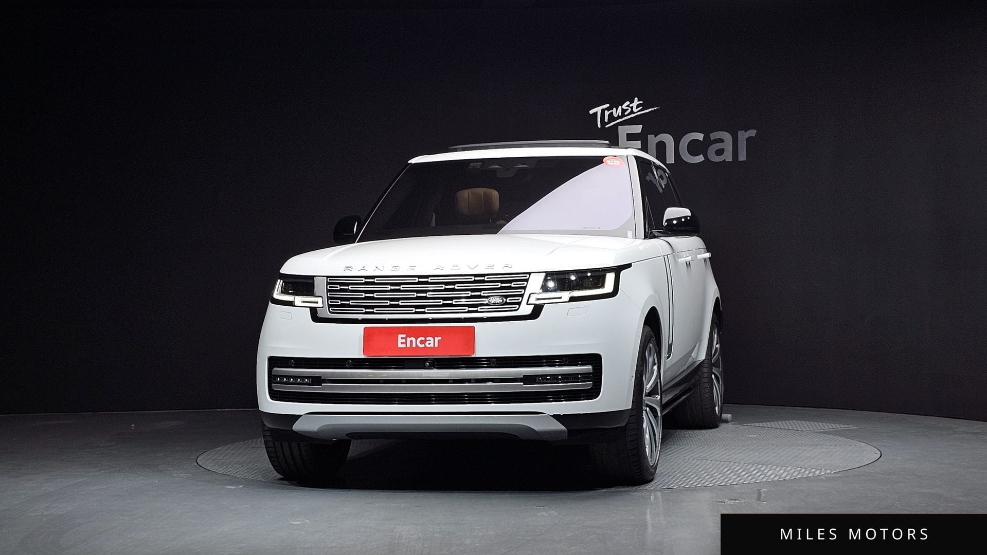 Land Rover Range Rover 2023 — миниатюра 3