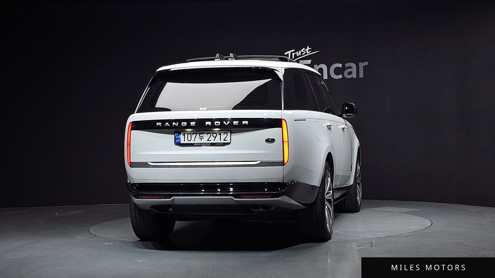 Land Rover Range Rover 2023 — миниатюра 4