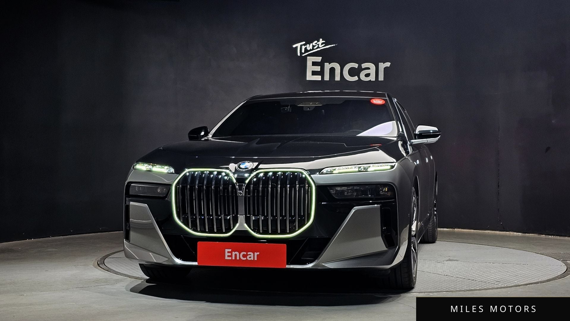 BMW 7 Series (G70) 2025 — миниатюра 3