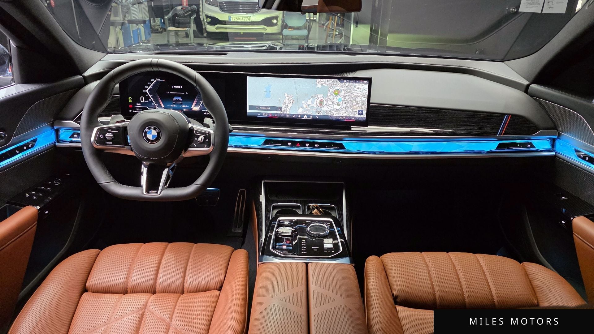 BMW 7 Series (G70) 2025 — миниатюра 7