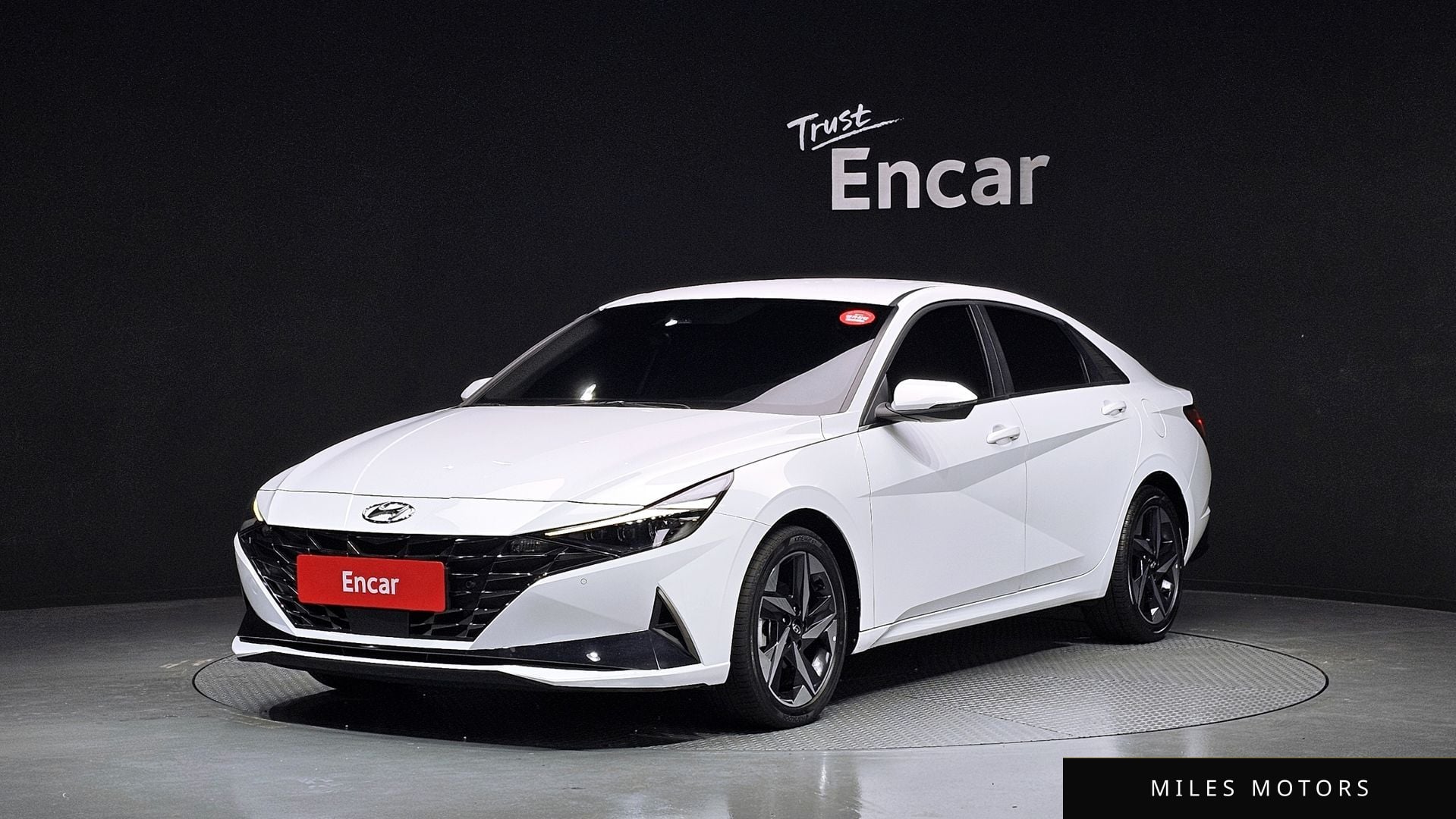 Hyundai AVANTE 2022 — фото 1 из 12