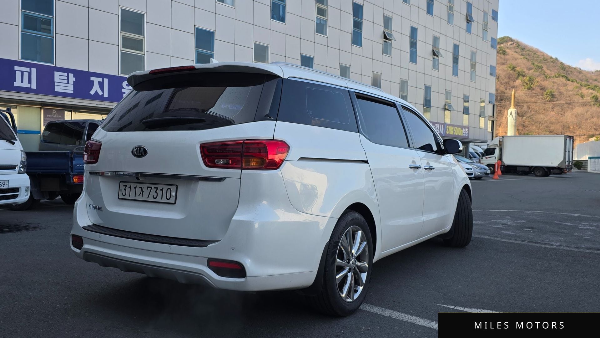 Kia Canival 2019 — миниатюра 4
