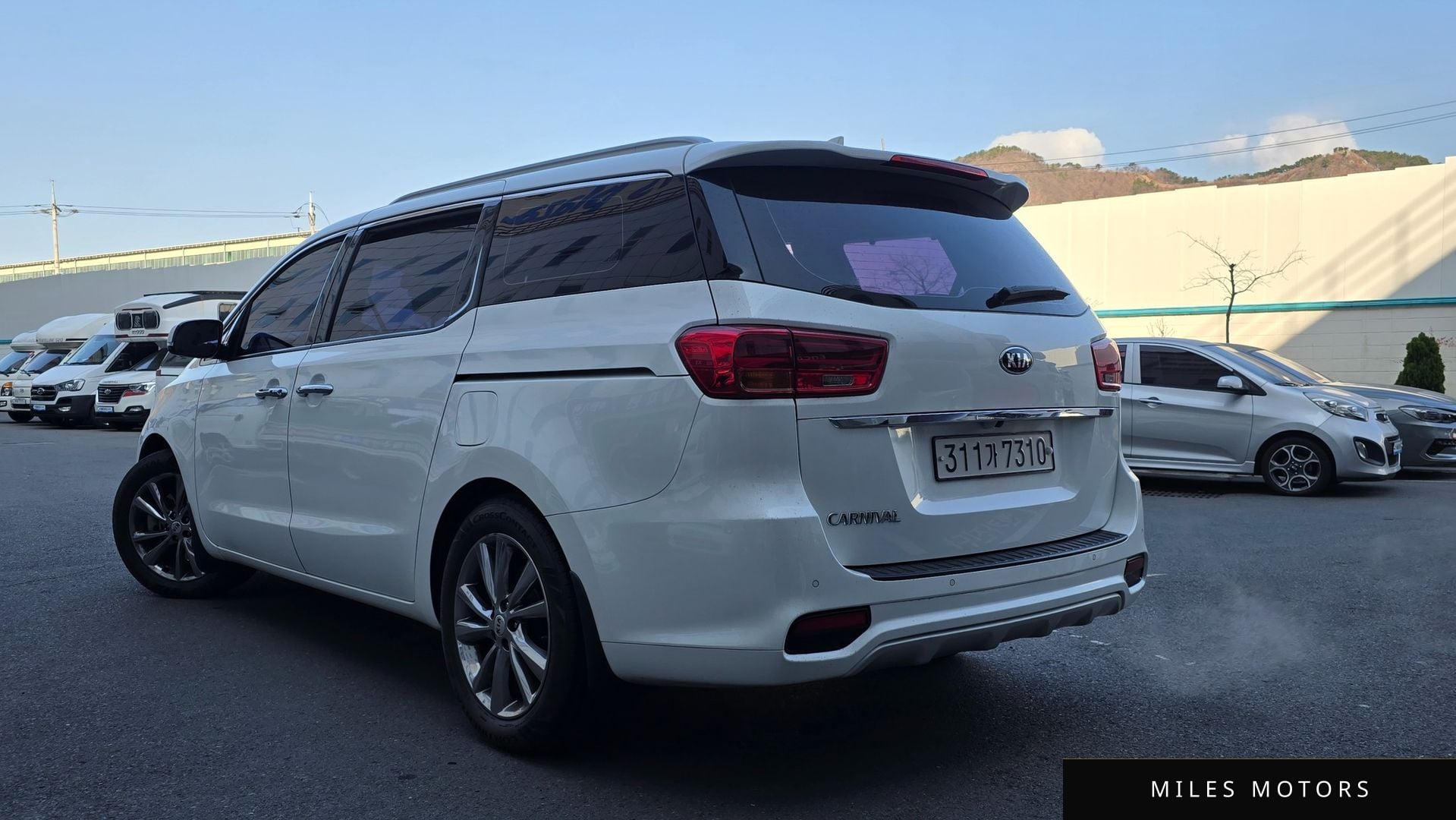 Kia Canival 2019 — миниатюра 5