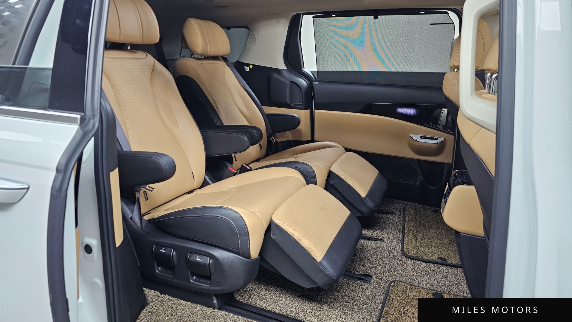 Kia Carnival 2023 — миниатюра 12