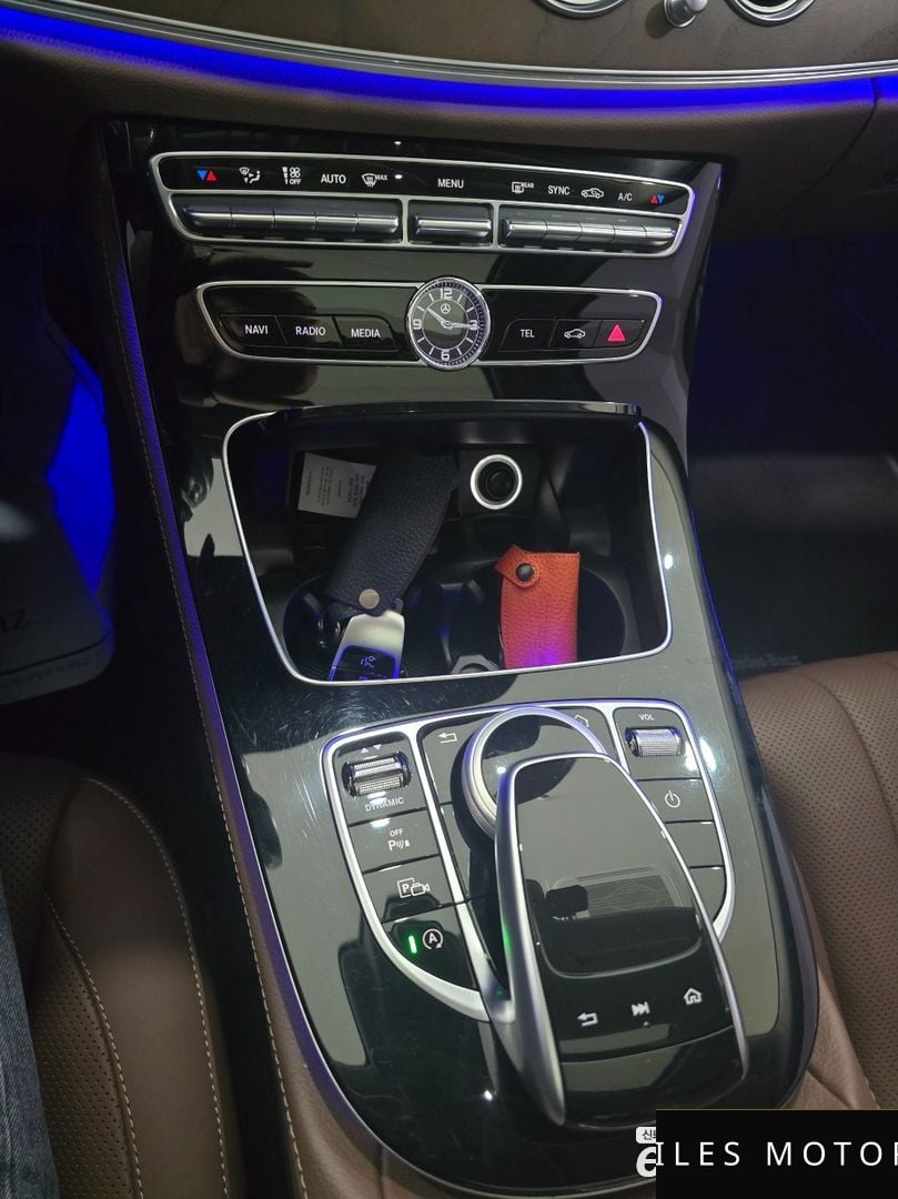 Mercedes-Benz E-Class W213 2018 — миниатюра 9