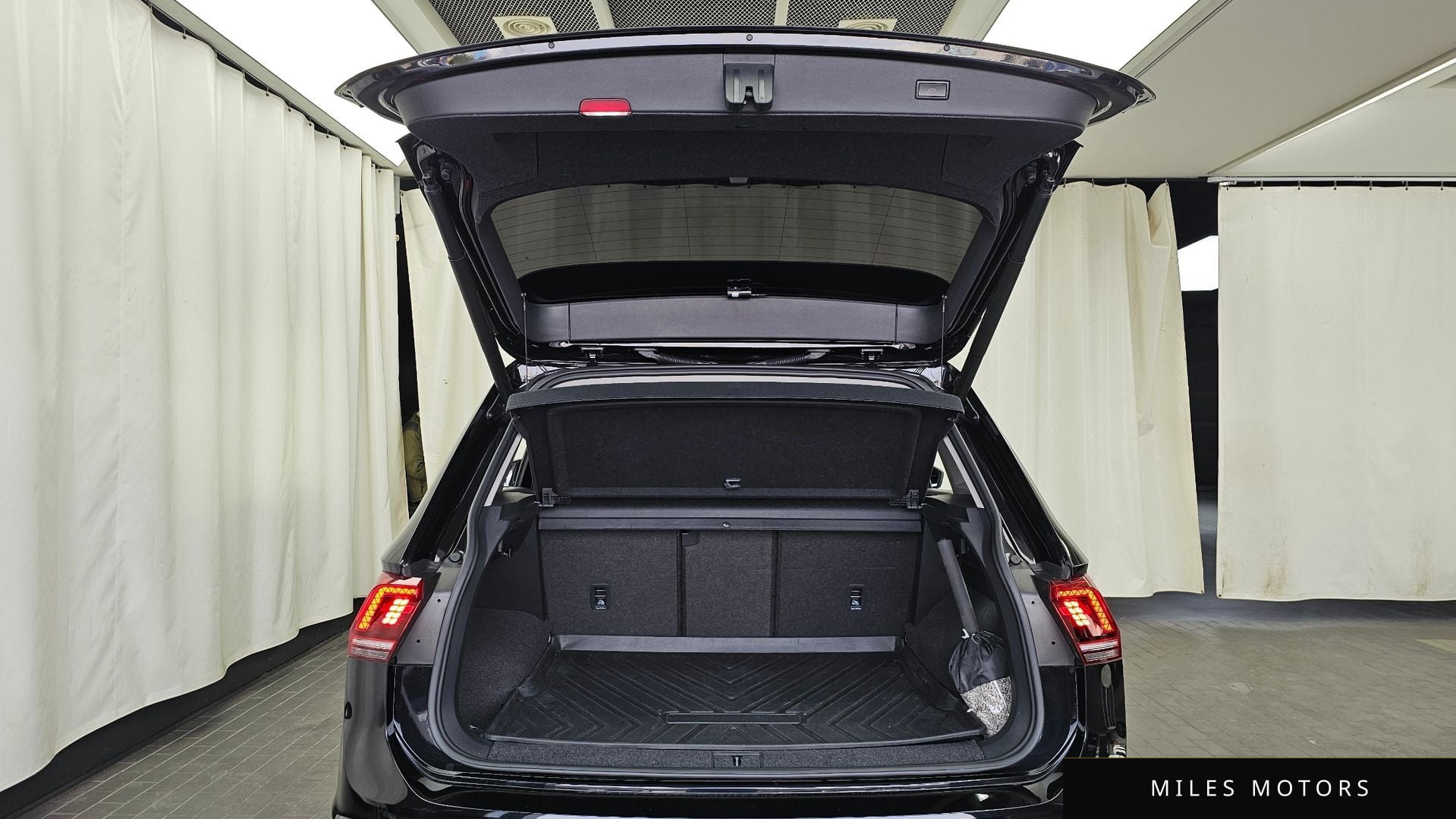 Volkswagen 티구안 2020 — миниатюра 20