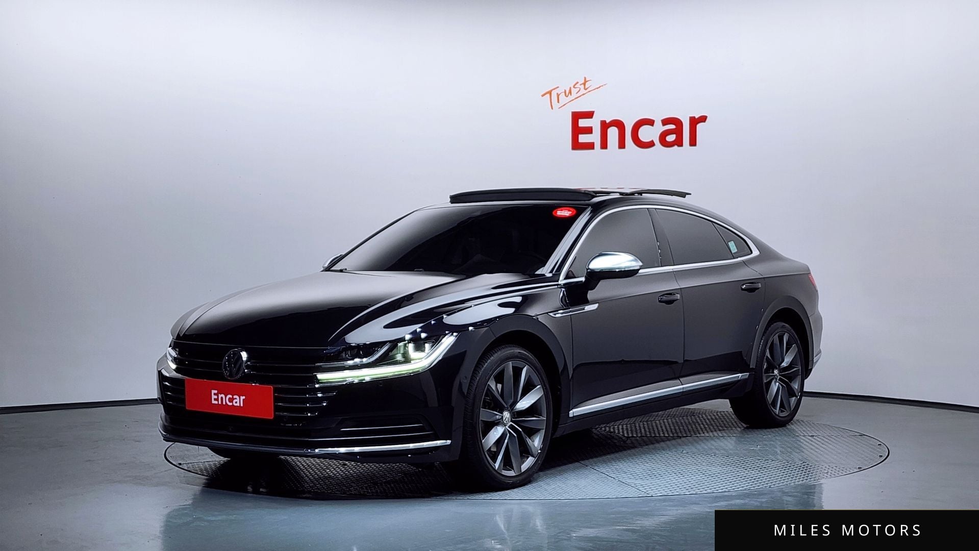 Volkswagen Arteon 2020 — фото 1 из 12