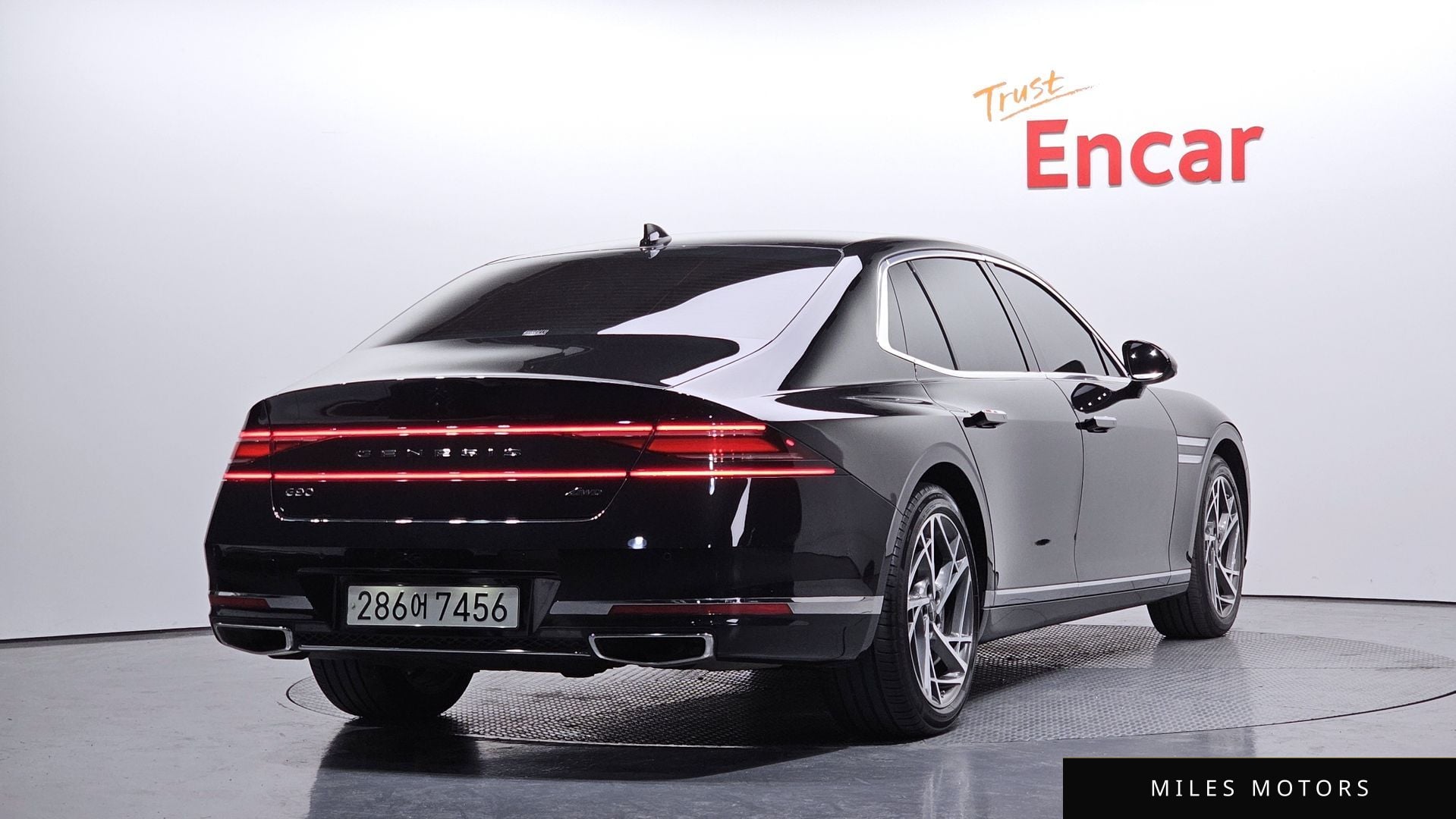 Genesis G90 (RS4) 2022 — миниатюра 2