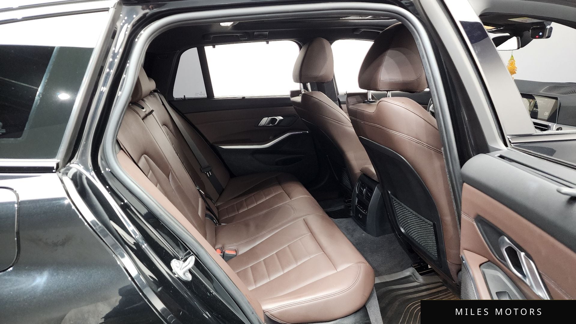 BMW 3시리즈 (G20) 2022 — миниатюра 12