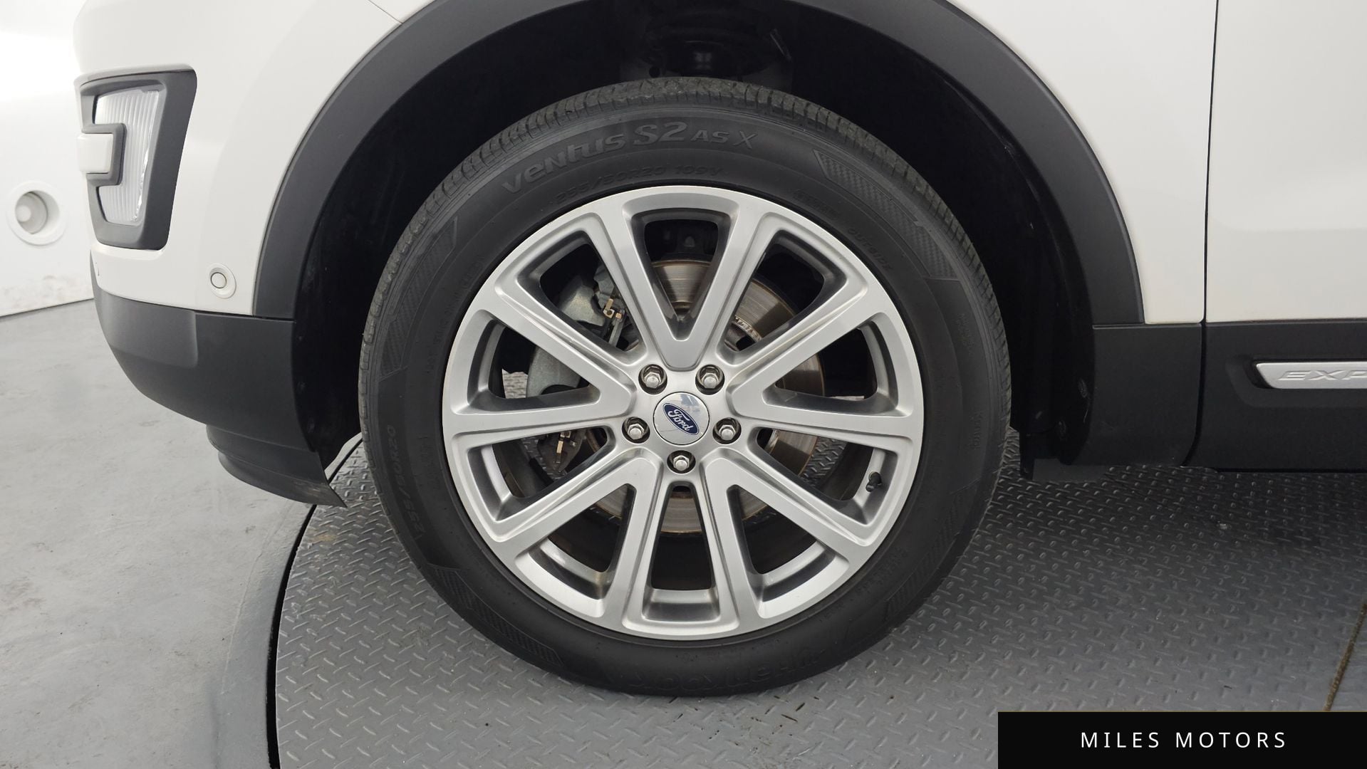 Ford Explorer 2017 — миниатюра 5