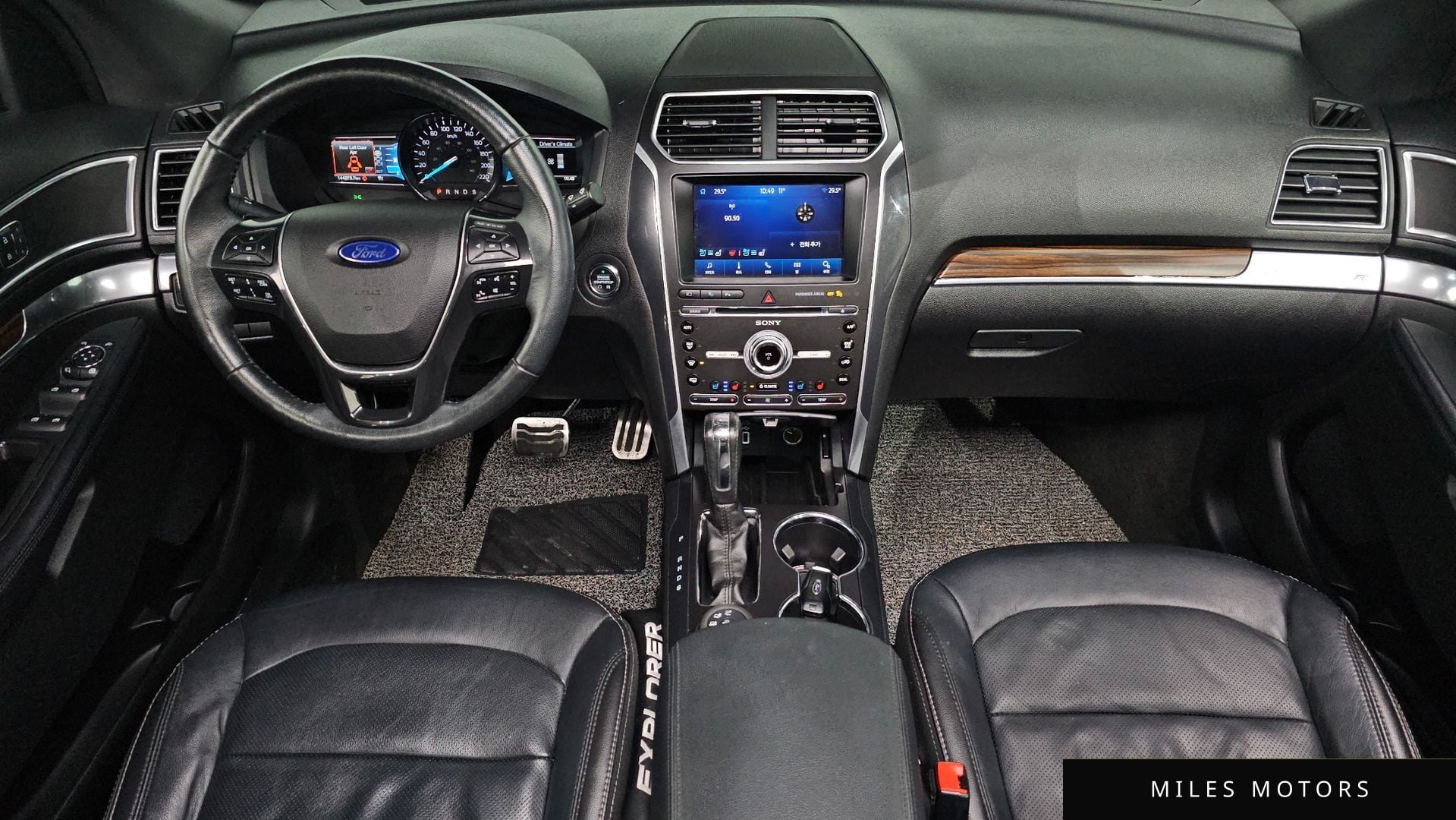 Ford Explorer 2017 — миниатюра 7