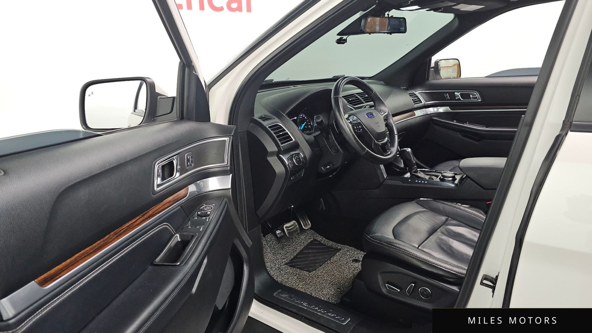 Ford Explorer 2017 — миниатюра 10