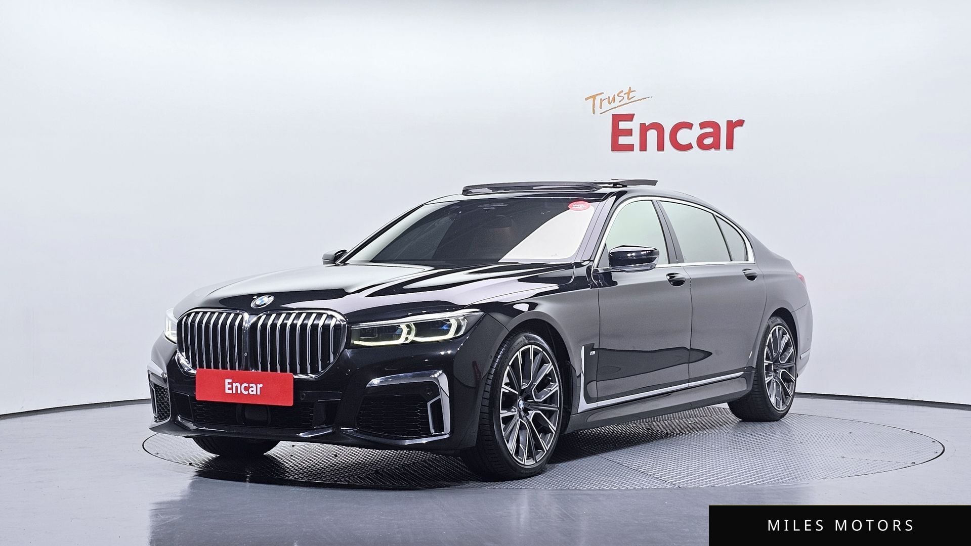 BMW 7 Series (G11) 2021 — фото 1 из 12