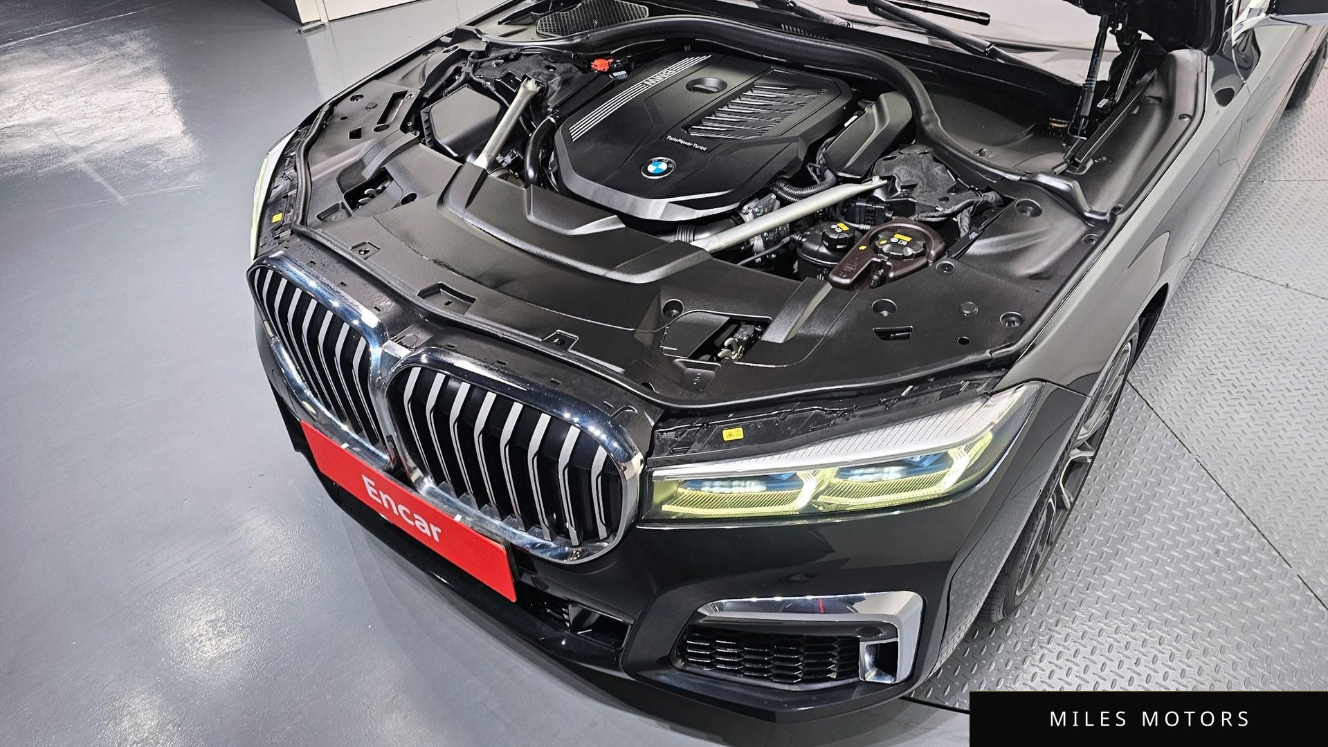 BMW 7 Series (G11) 2021 — миниатюра 6