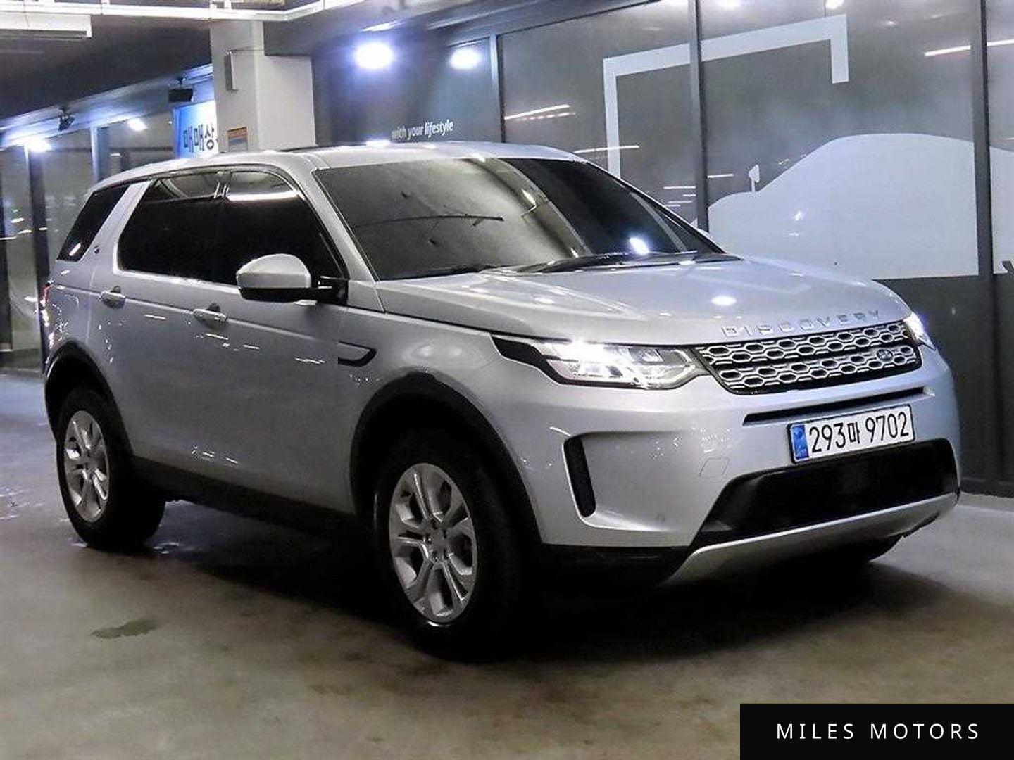 Land Rover Discovery Sport 2022 — фото 1 из 12