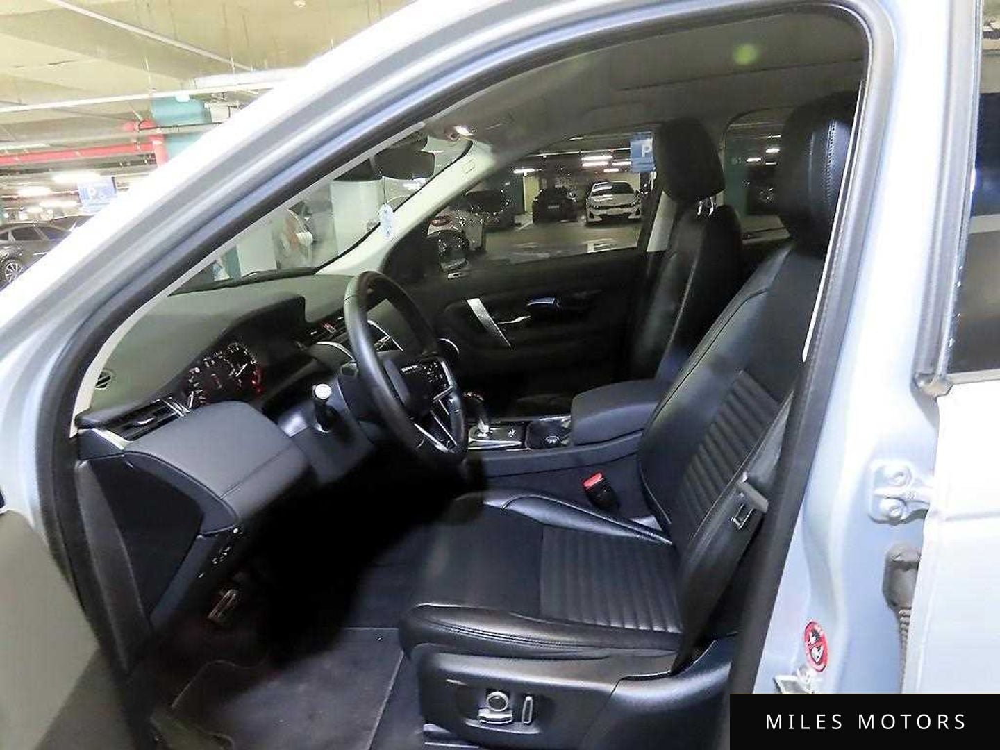 Land Rover Discovery Sport 2022 — миниатюра 6