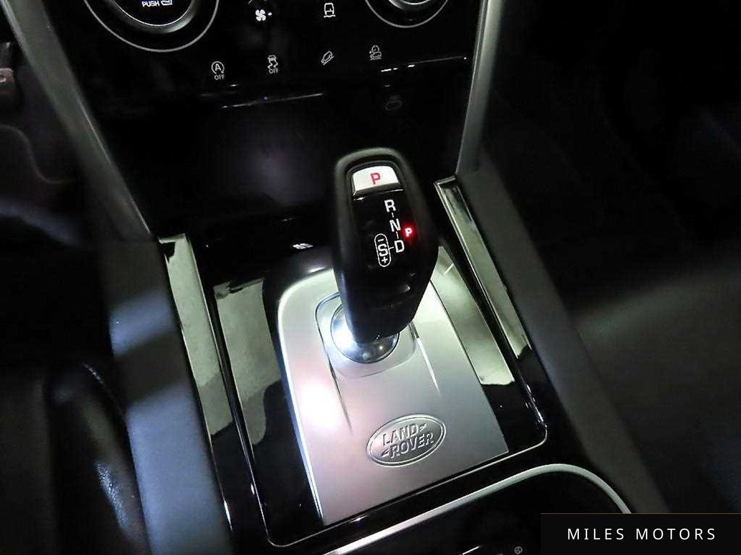 Land Rover Discovery Sport 2022 — миниатюра 12