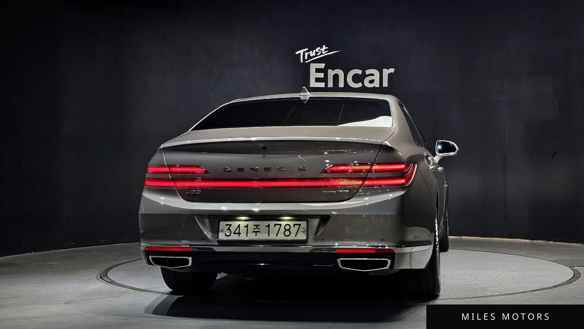 Genesis G90 2019 — миниатюра 4