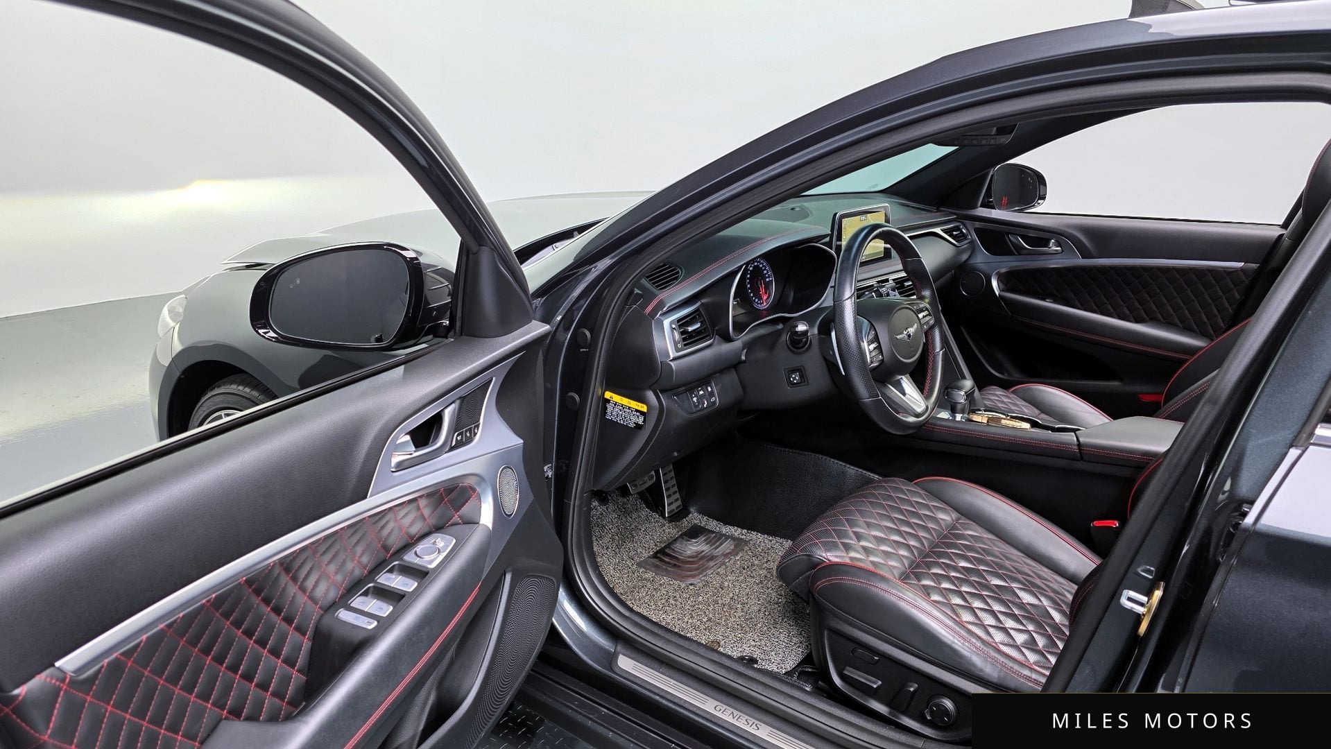 Genesis G70 2018 — миниатюра 11