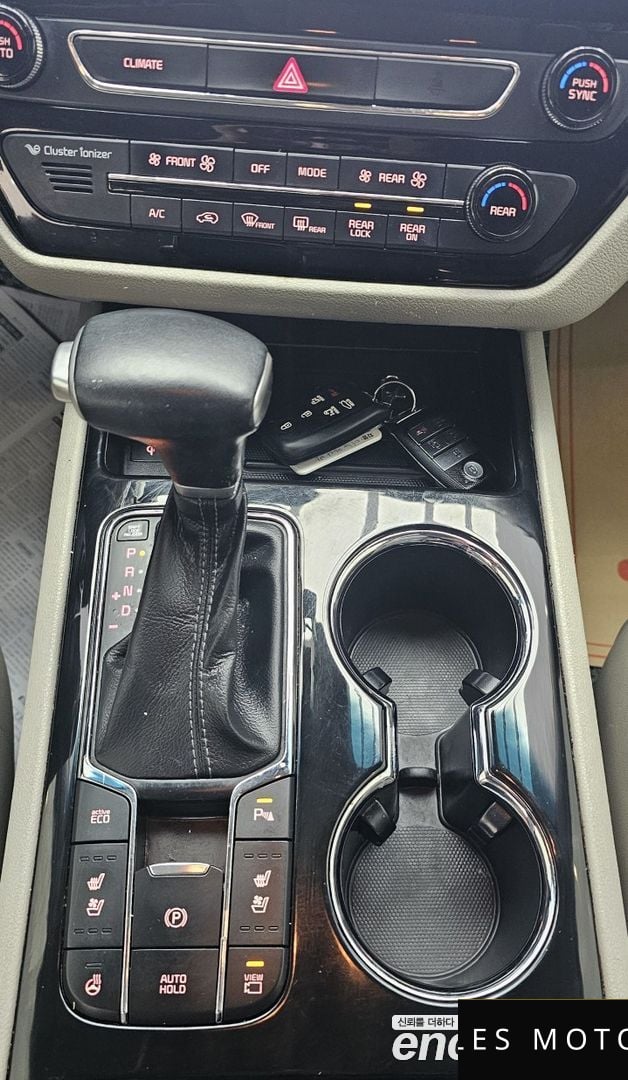 Kia Canival 2019 — миниатюра 9