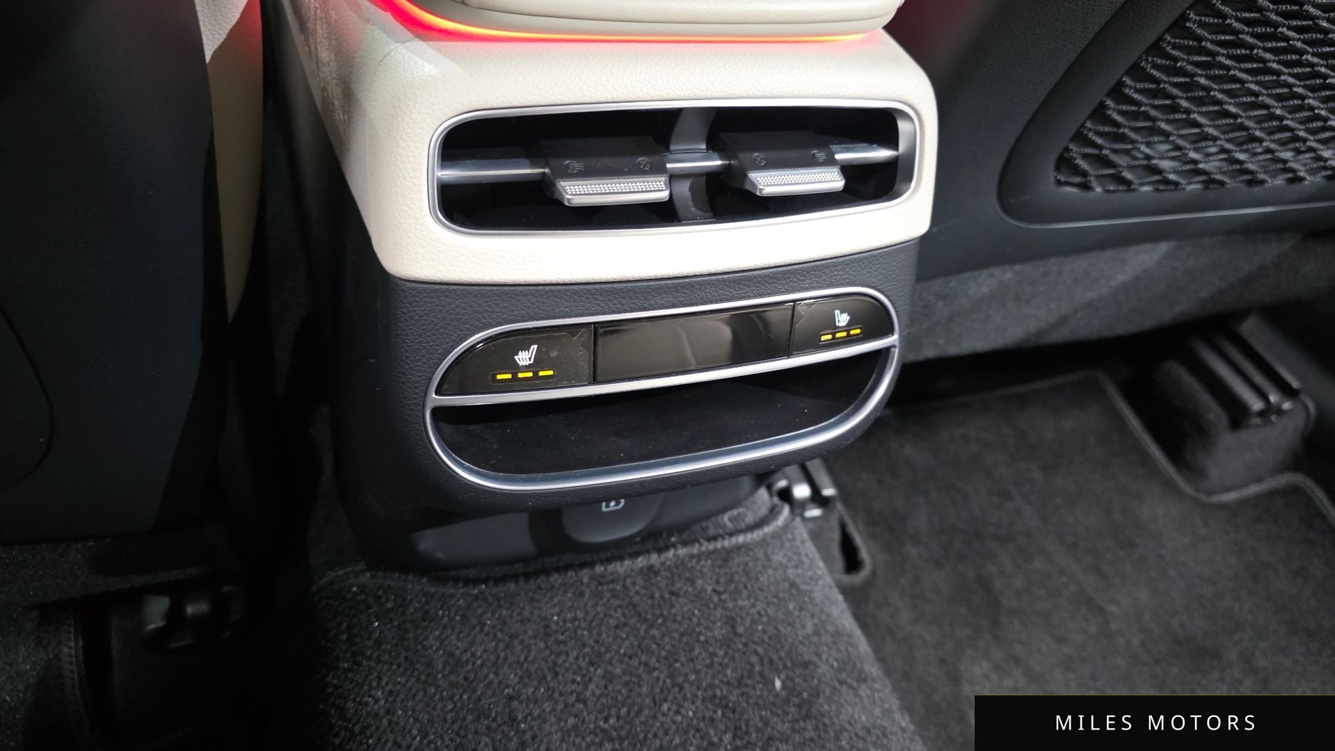Genesis GV70 2024 — миниатюра 19