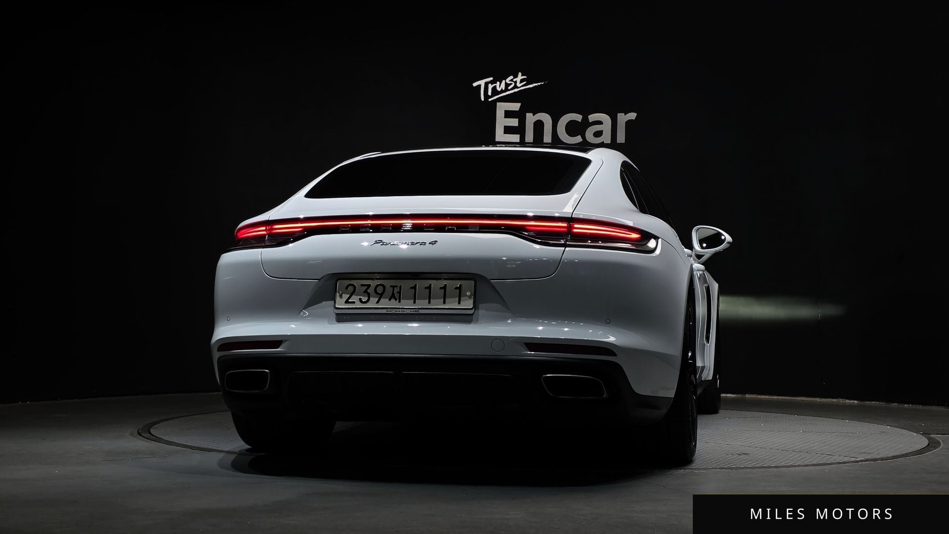 Porsche Panamera 2021 — миниатюра 4
