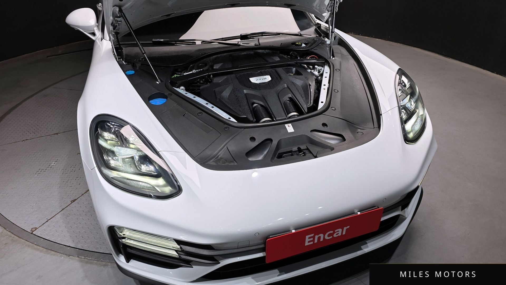 Porsche Panamera 2021 — миниатюра 6