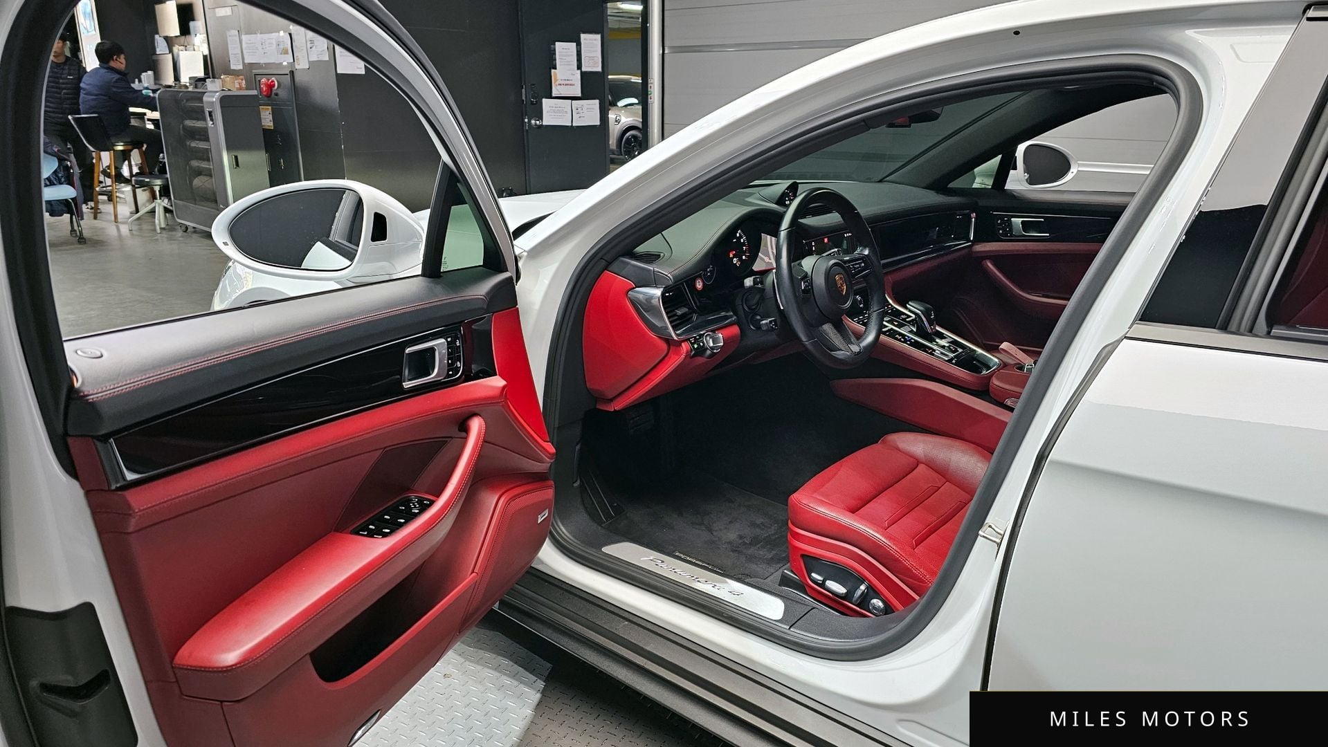 Porsche Panamera 2021 — миниатюра 11