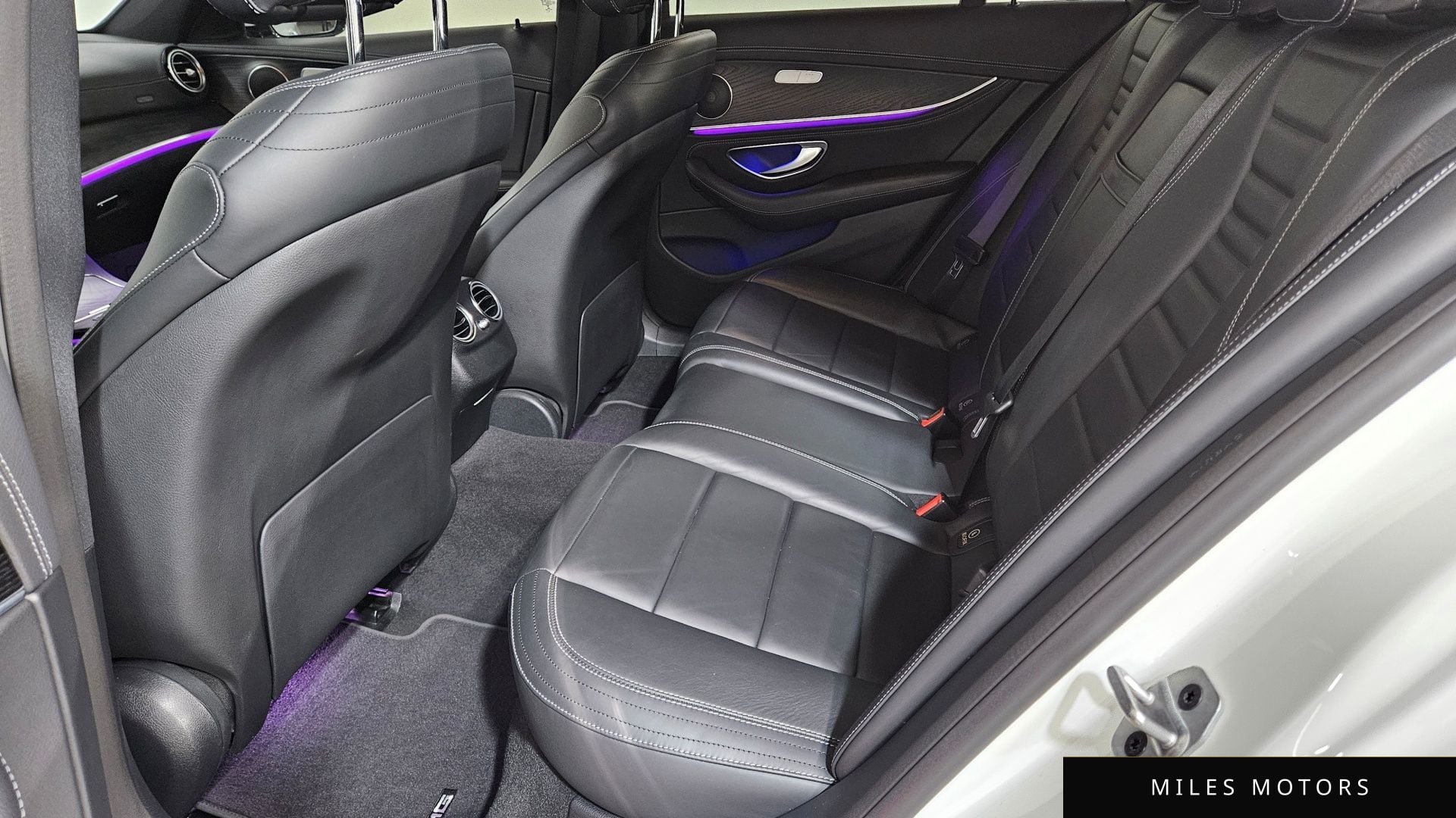Mercedes-Benz E-Class W213 2021 — миниатюра 10