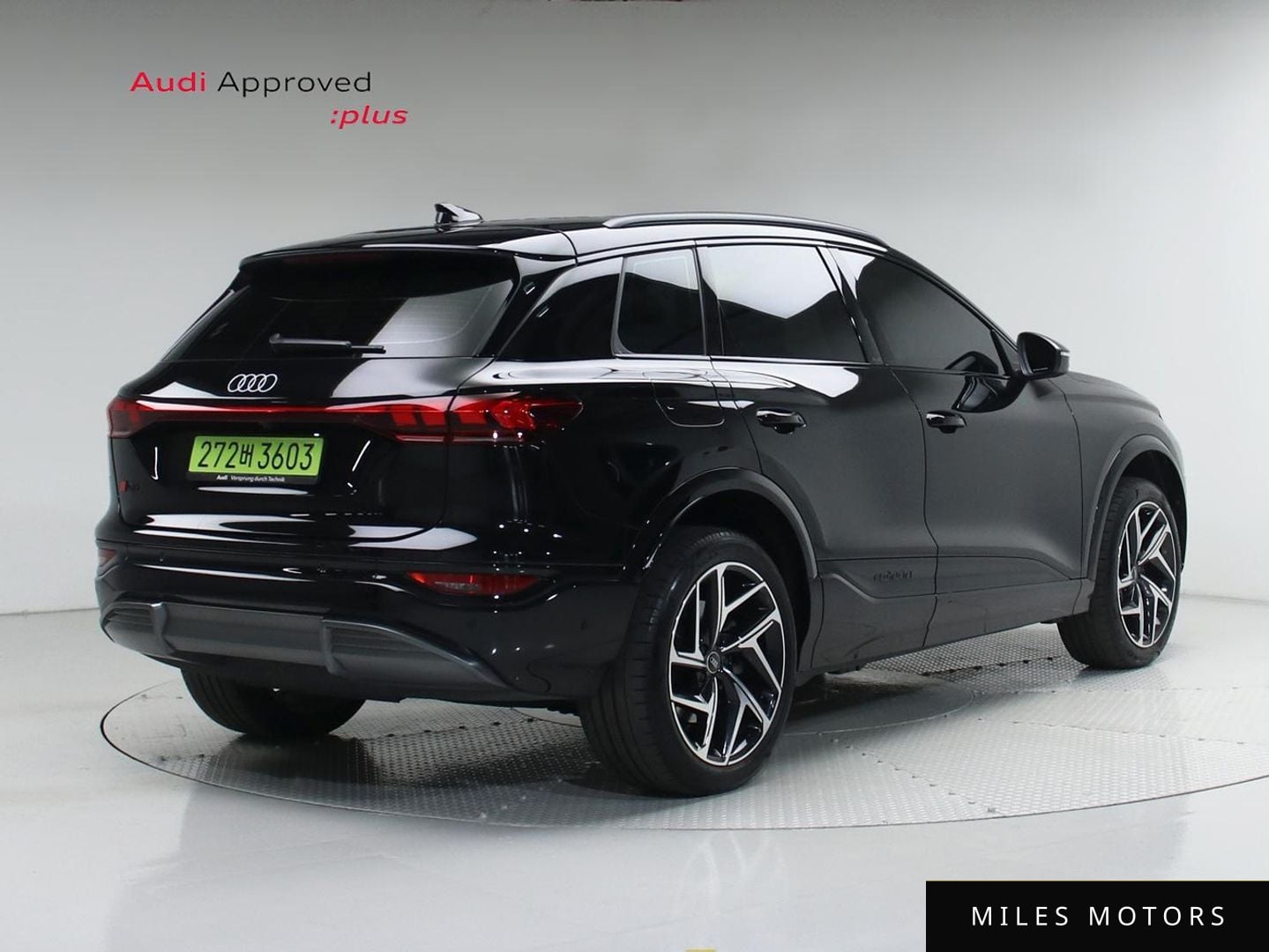 Audi Q6 e-tron 2025 — миниатюра 2