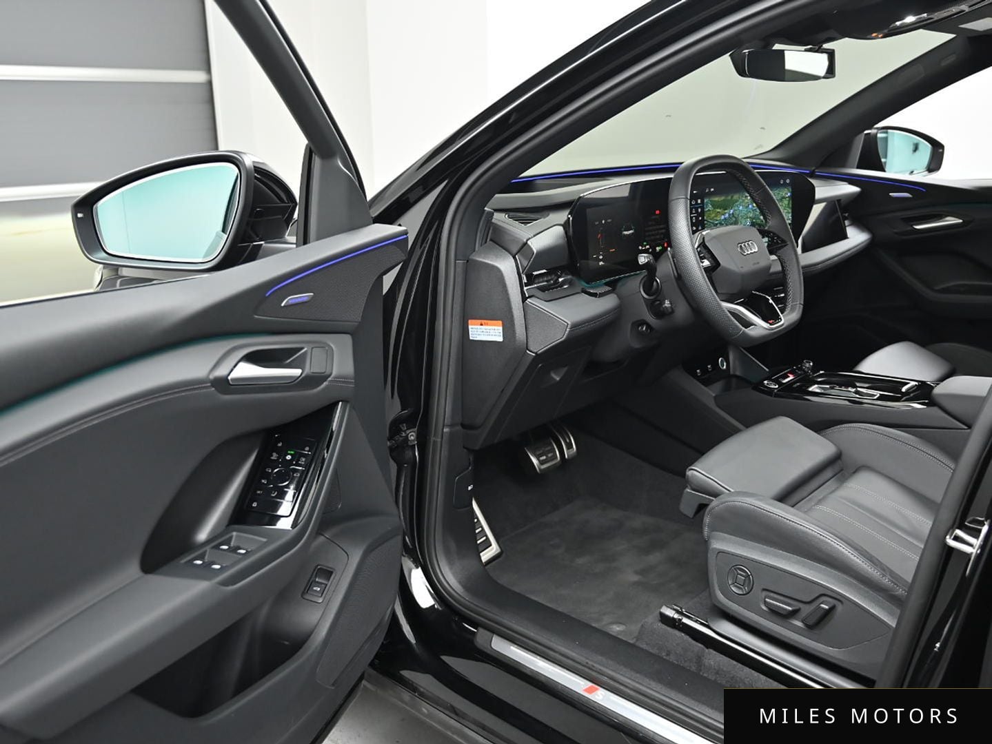 Audi Q6 e-tron 2025 — миниатюра 11