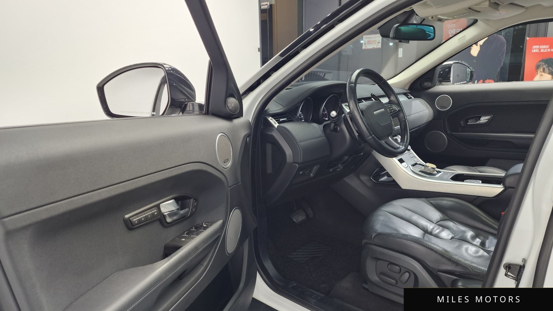 Land Rover 레인지로버 이보크 2015 — миниатюра 10