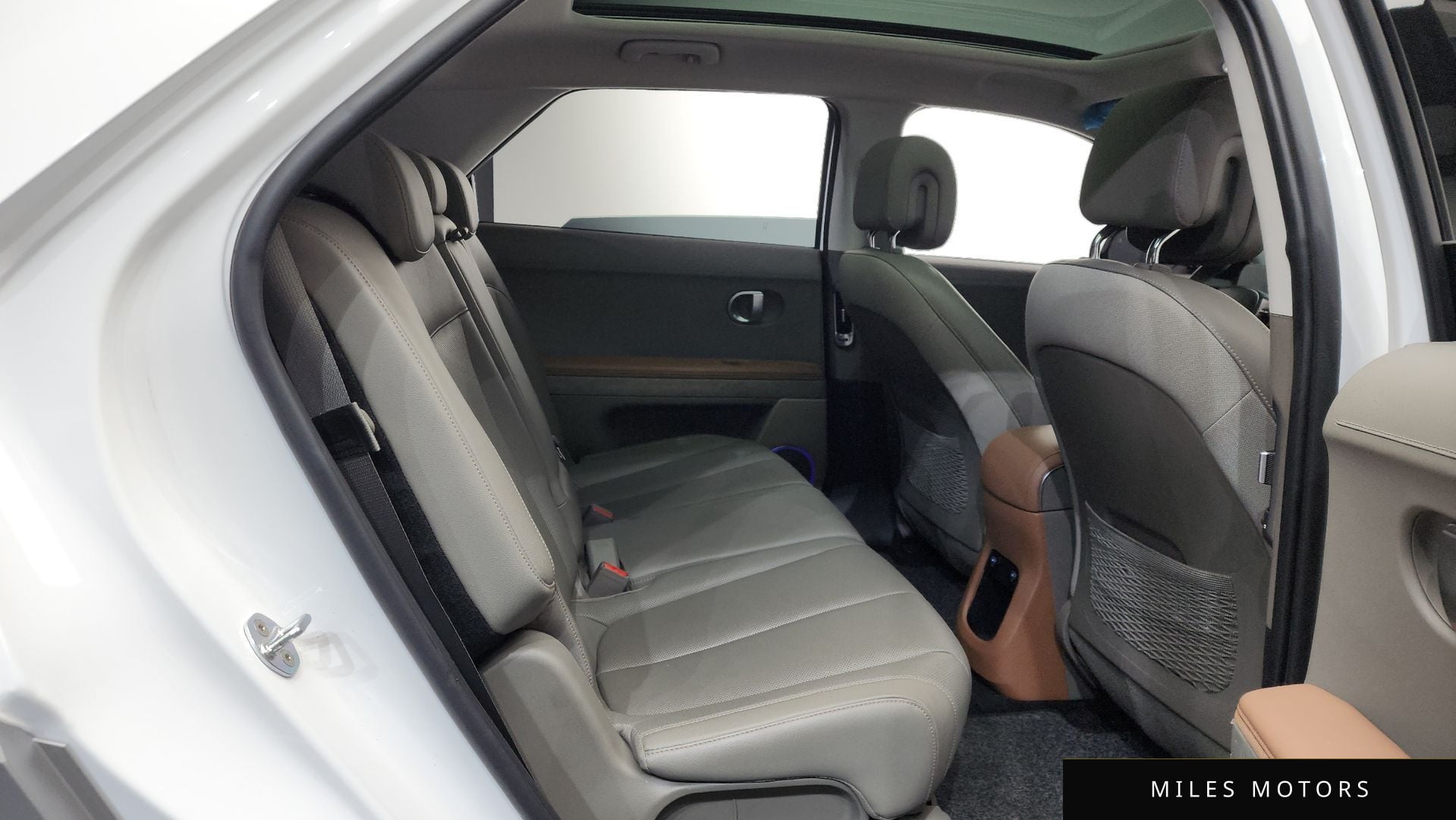 Hyundai 아이오닉5 2022 — миниатюра 12