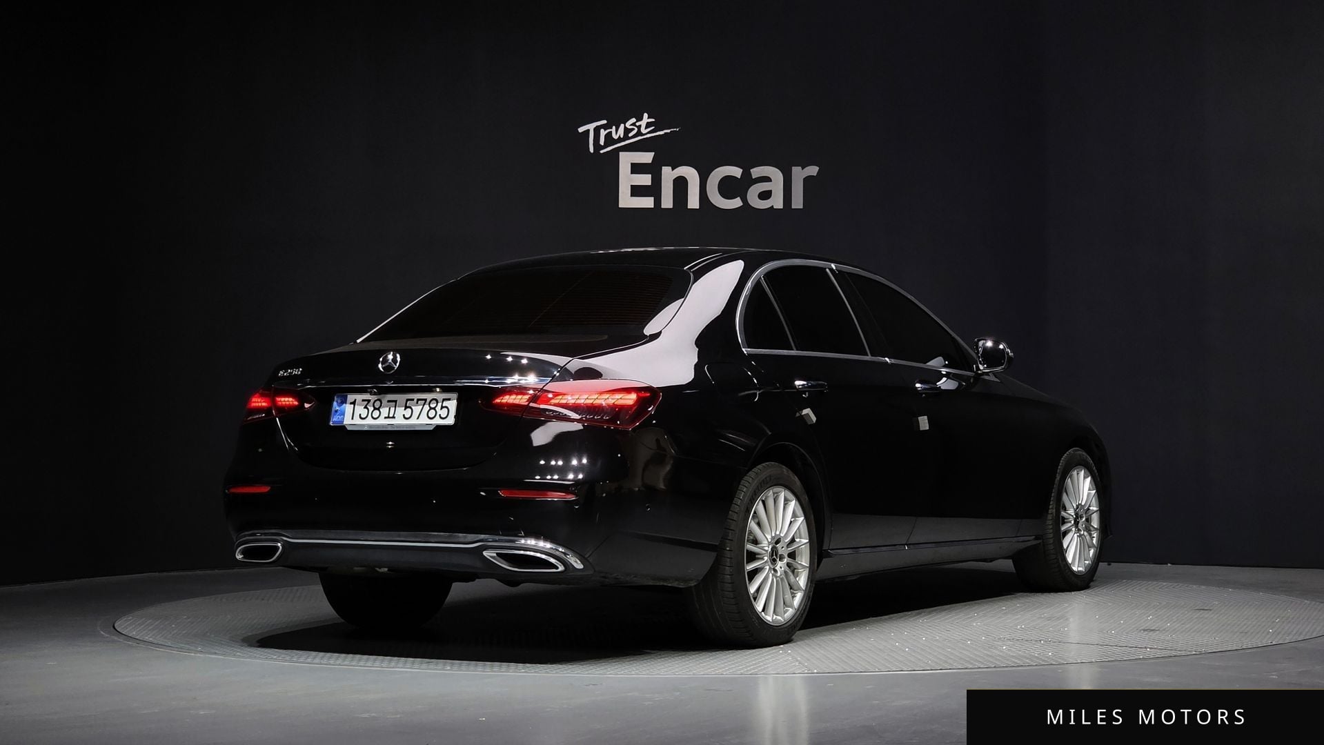 Mercedes-Benz E-Class W213 2021 — миниатюра 2