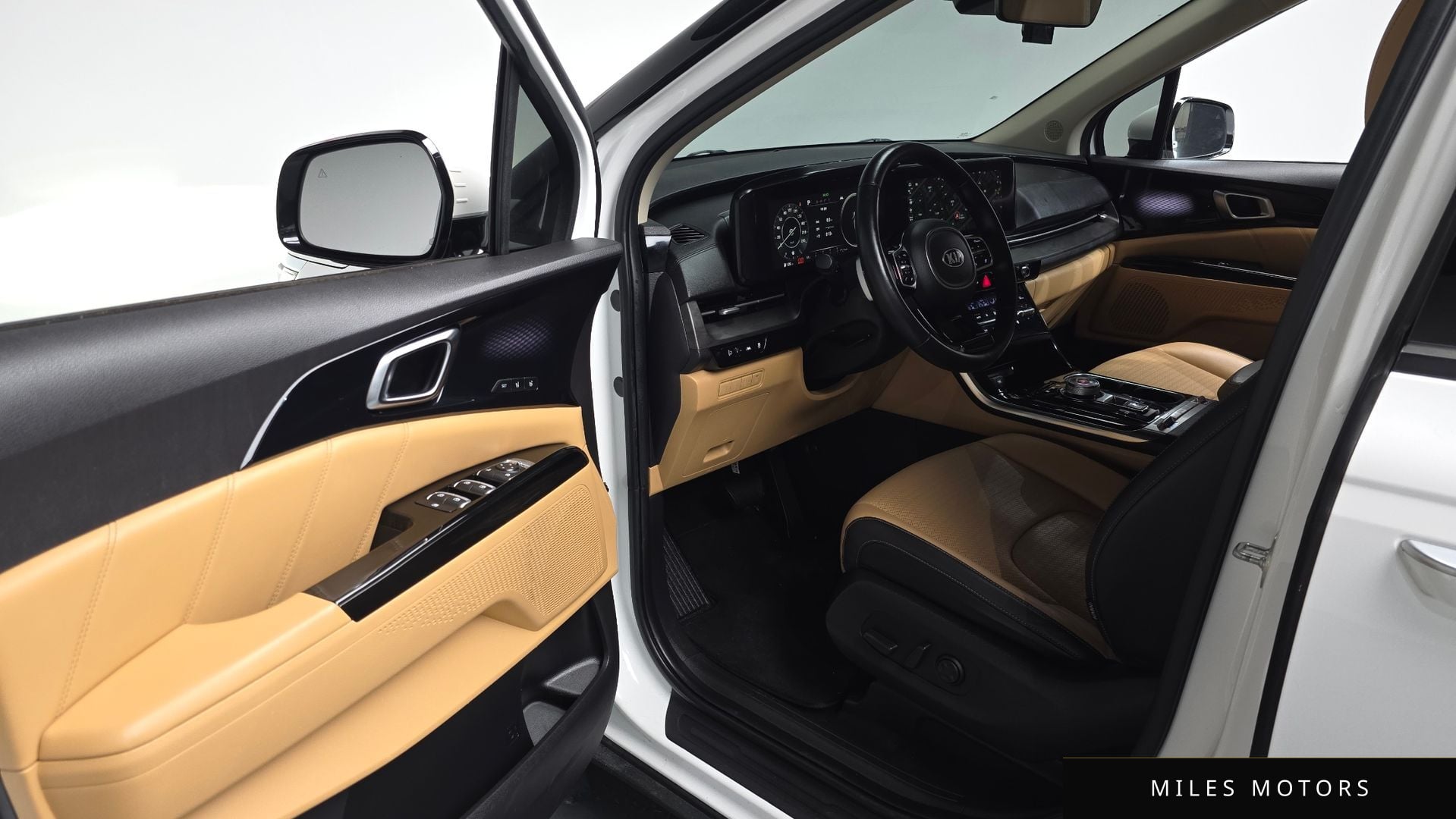 Kia Carnival 2021 — миниатюра 11