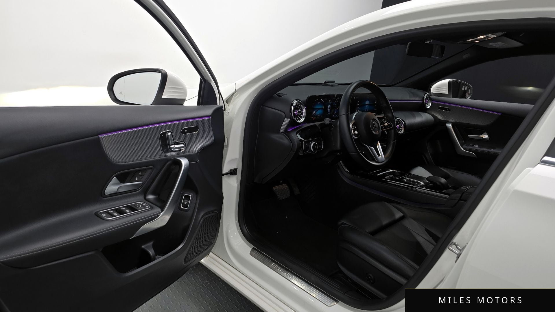 Mercedes-Benz A-Class W177 2021 — миниатюра 11