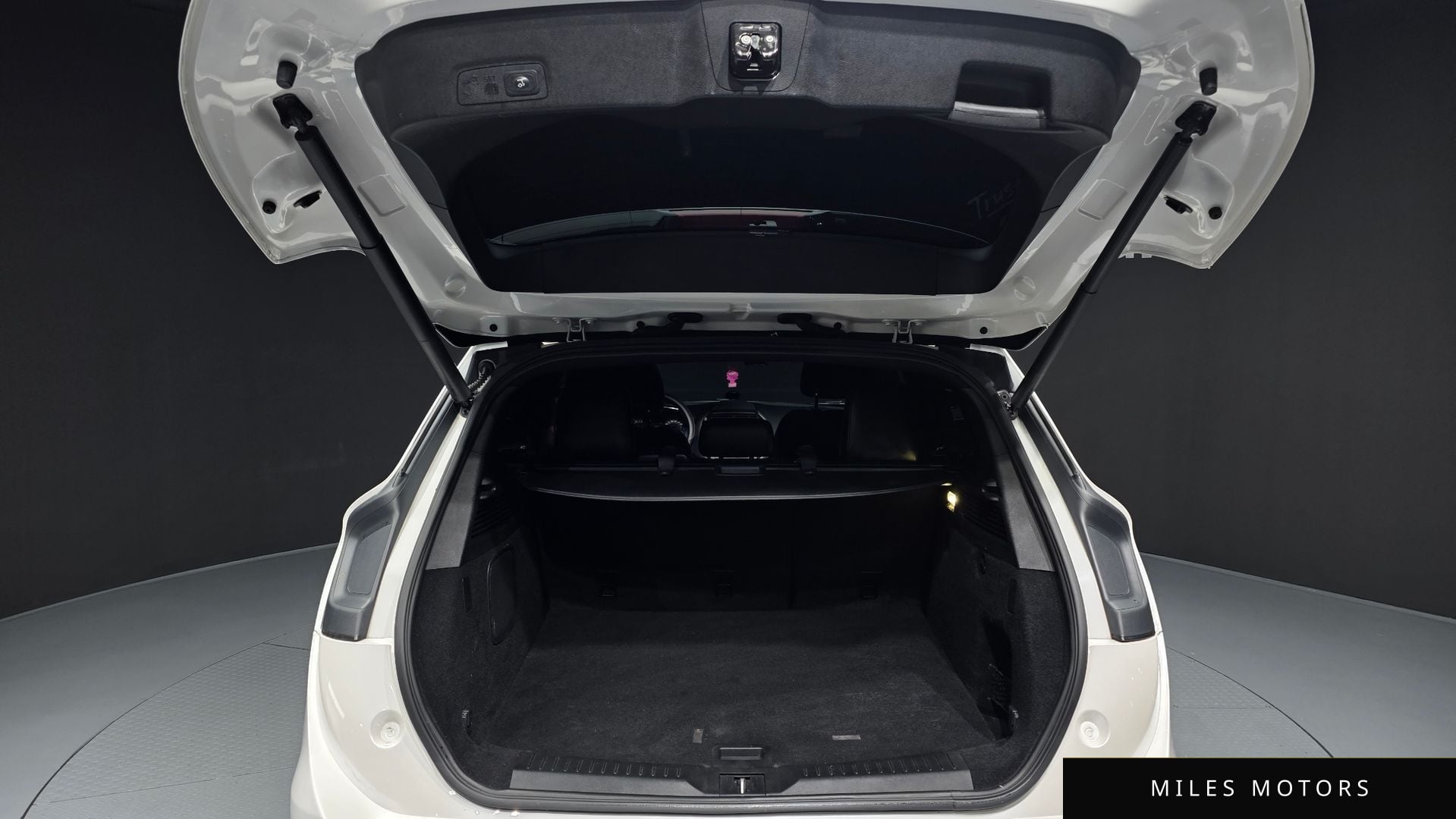 Lincoln MKC 2017 — миниатюра 20
