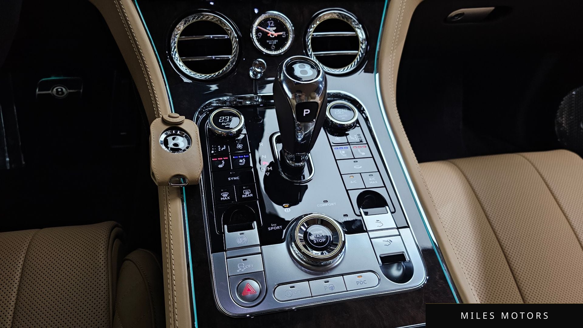 Bentley 컨티넨탈 GT 2023 — миниатюра 9