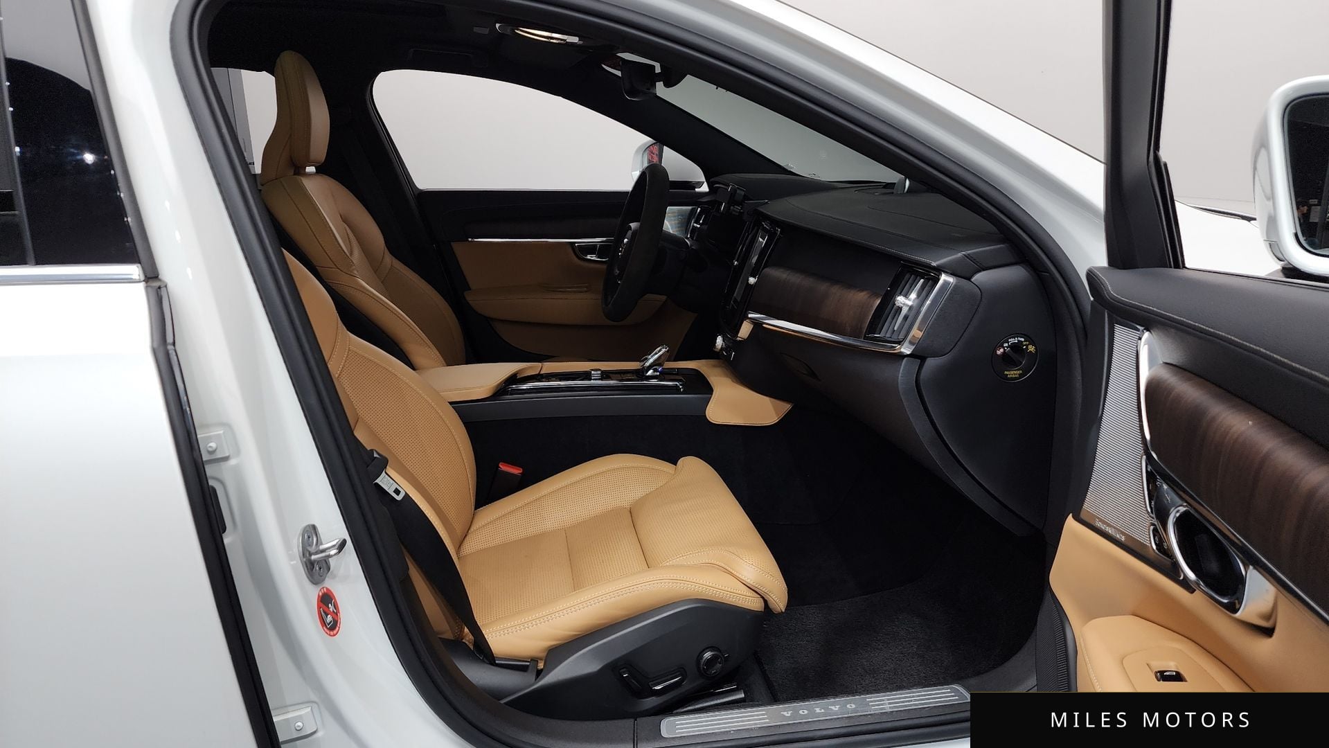 Volvo S90 2023 — миниатюра 11