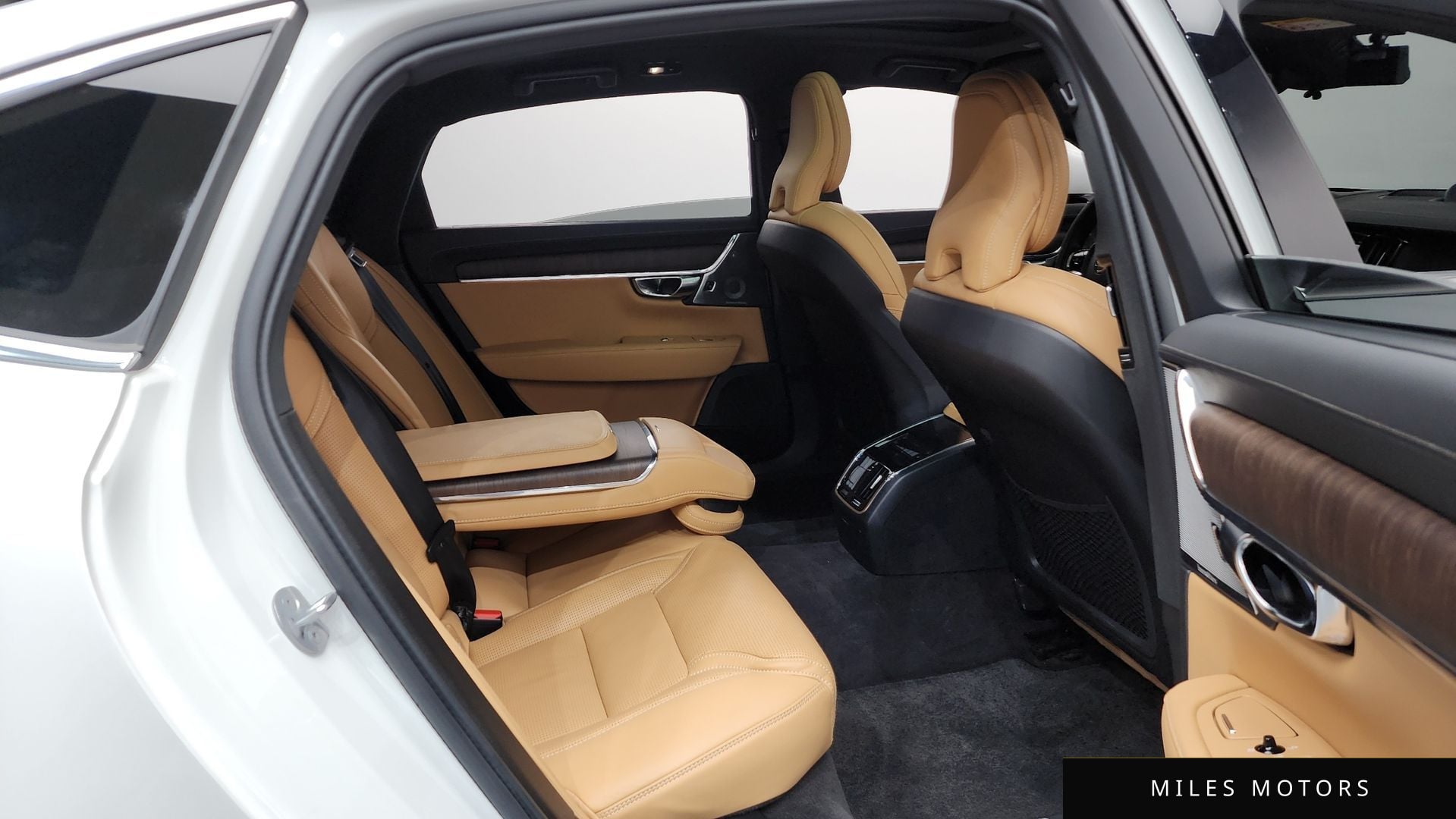 Volvo S90 2023 — миниатюра 12